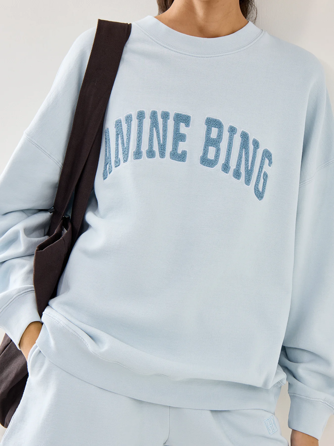 Miles Relaxed Logo Sweatshirt Blue - Image 3