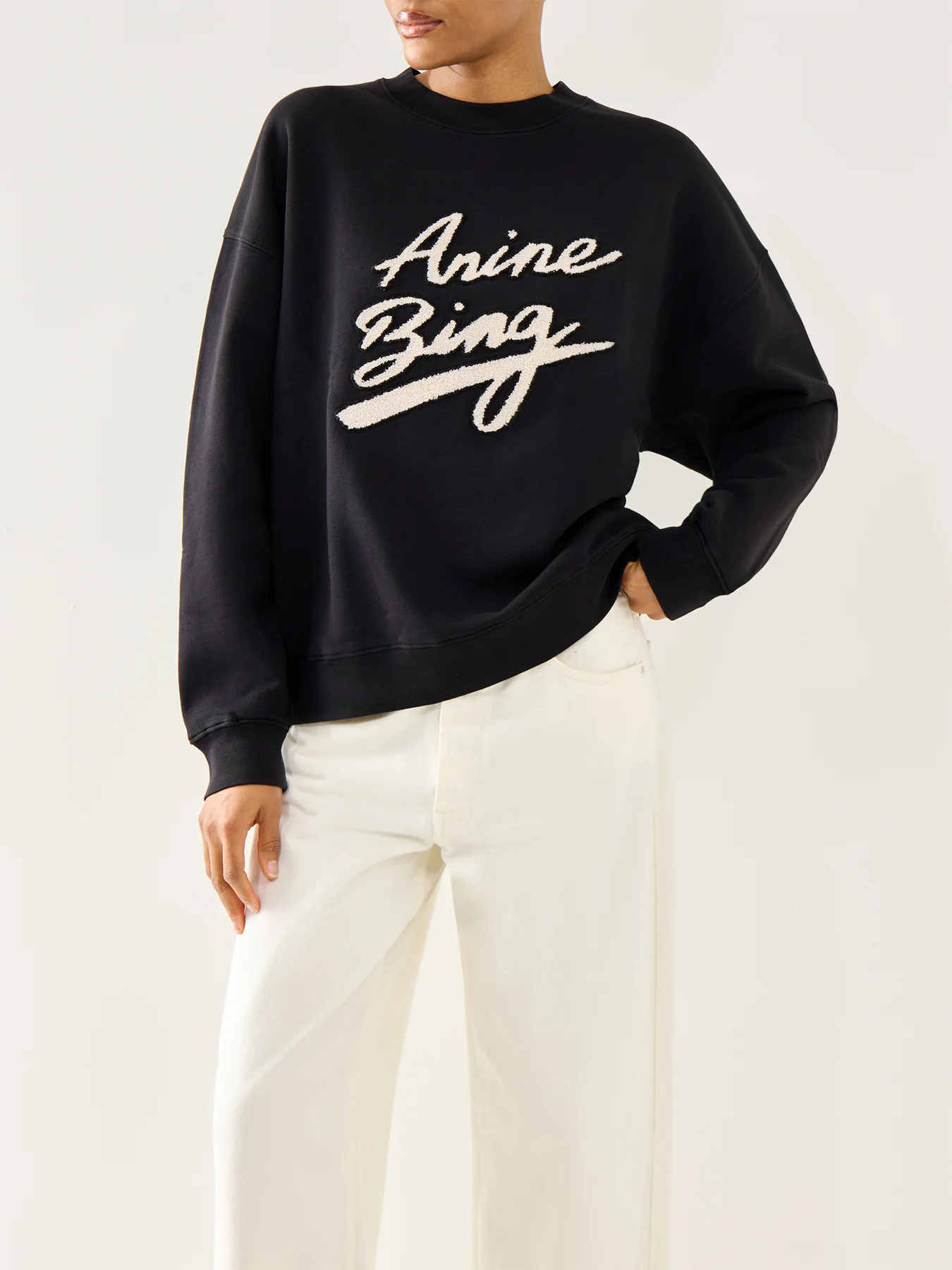 Miles Sweatshirt Chenille Signature - Image 4