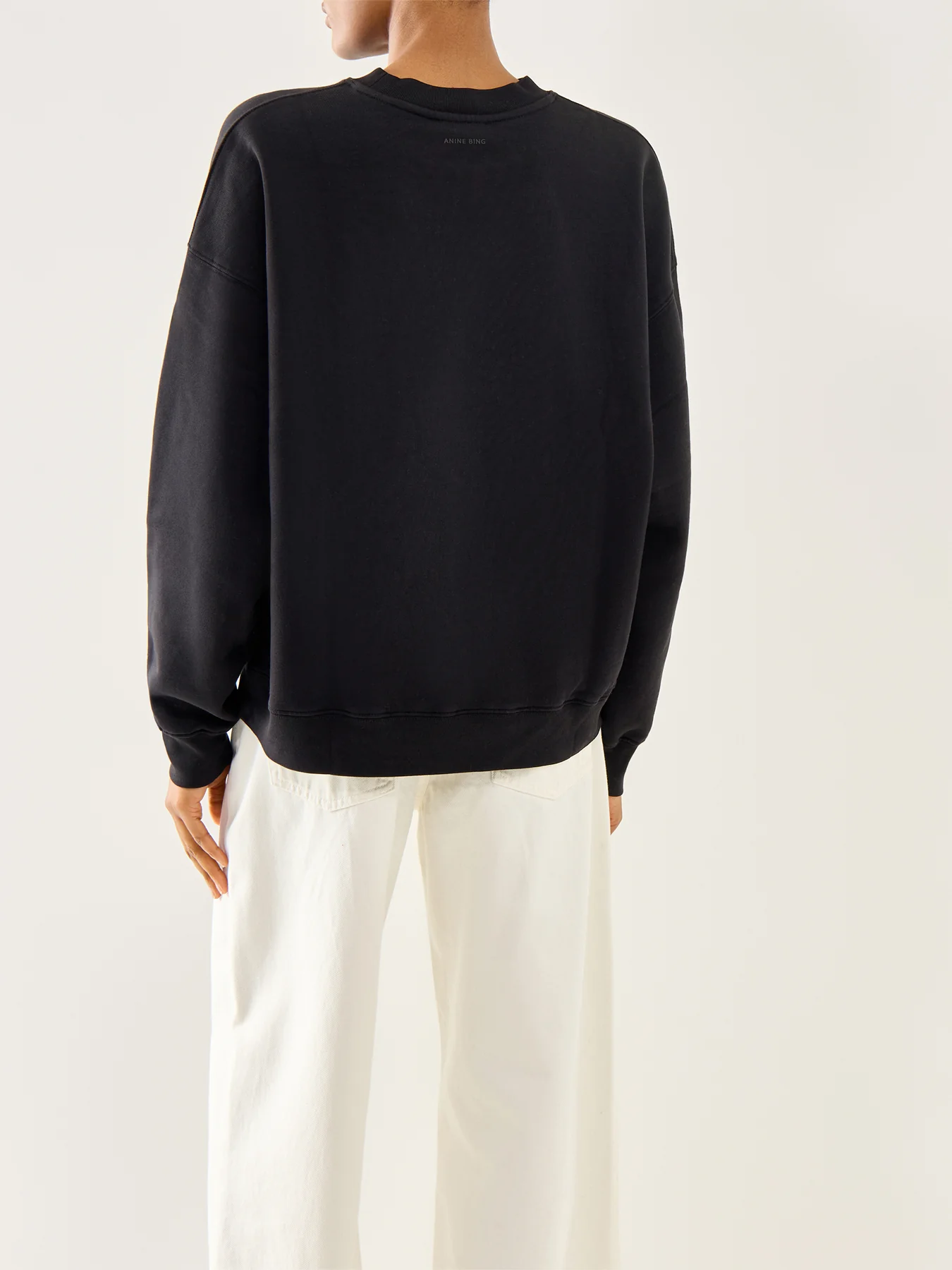 Miles Sweatshirt Chenille Signature - Image 5