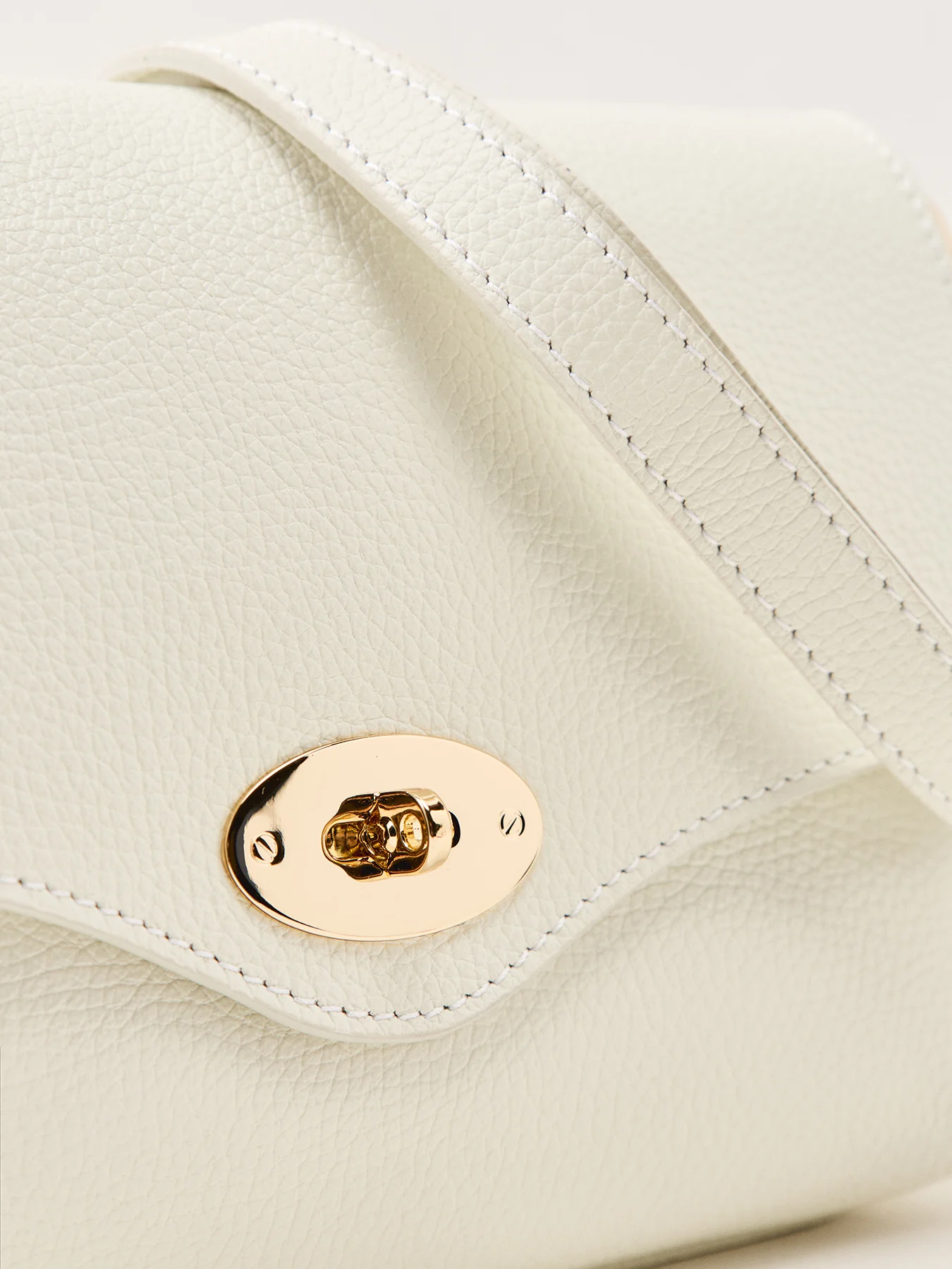 Maddie Midi Leather Bag Buttermilk - Image 5