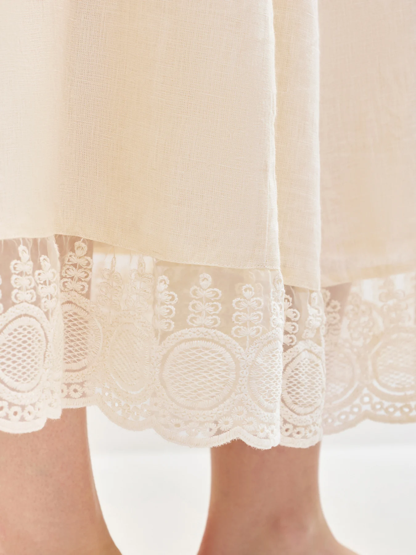 Linen Lace Skirt Cream - Image 3