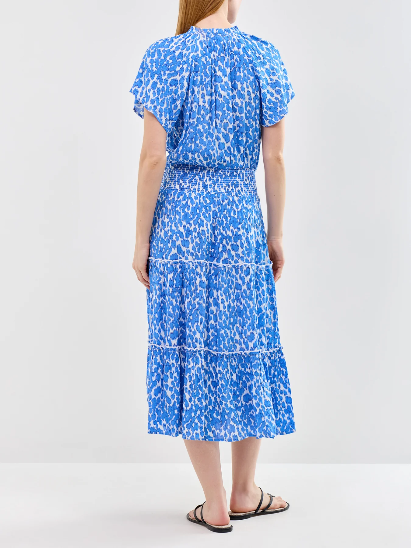 Riley Viscose Crinkle Midi Dress Blue - Image 5