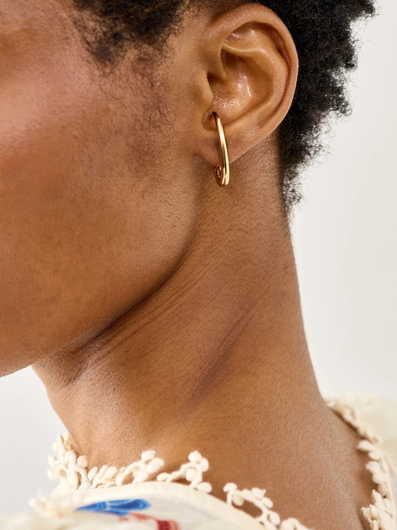 Dome Cuff Studs Gold - Image 2
