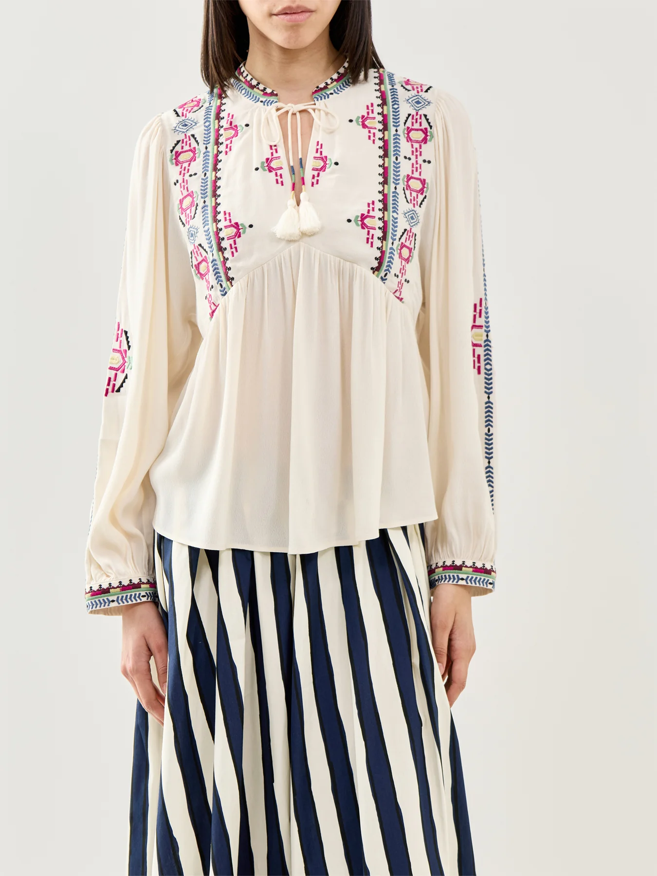Tilt Blouse Cream - Image 4