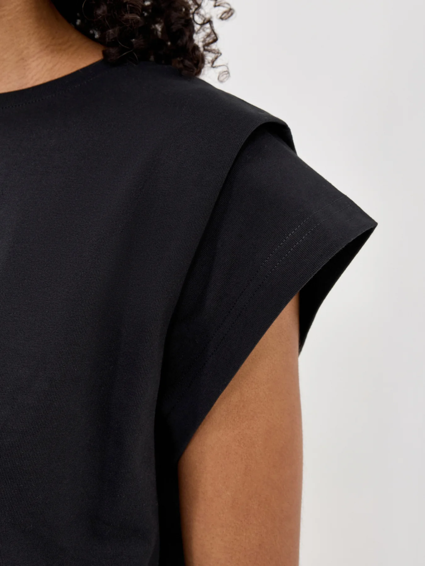 Pio Cotton T-Shirt Black - Image 3