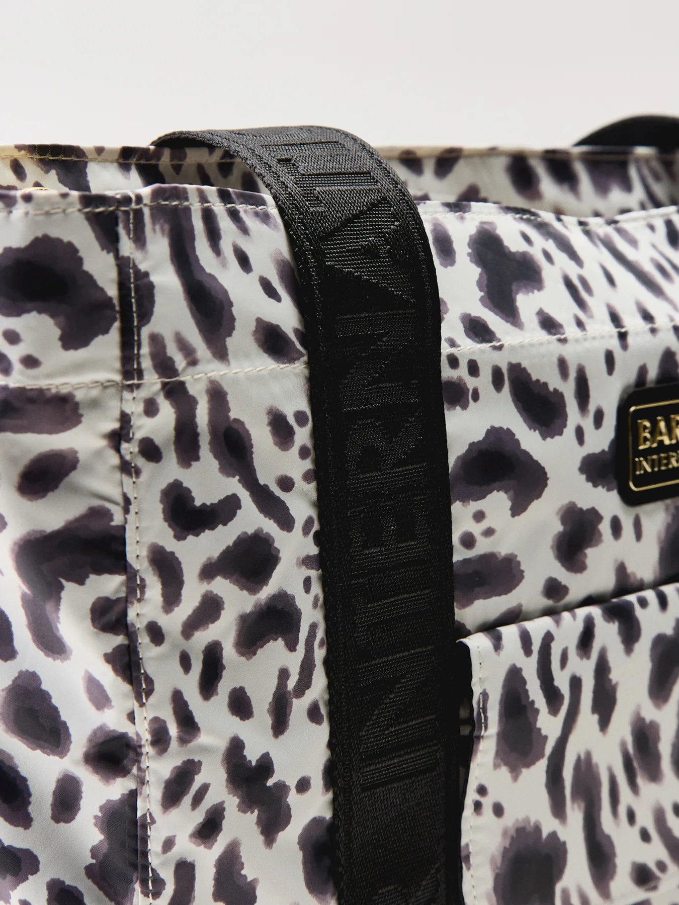 Boulevard Tote Bag Leopard Print - Image 5
