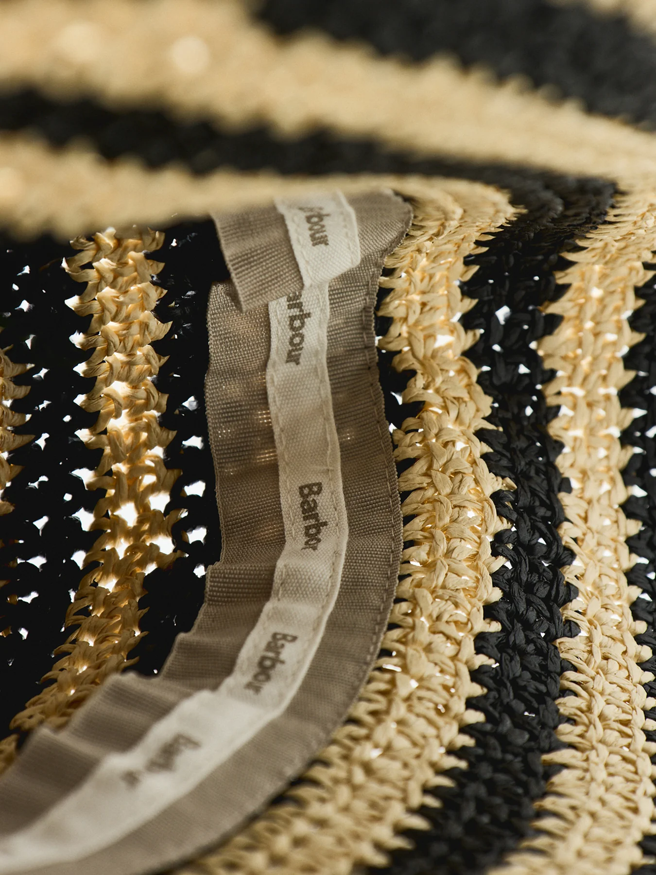 Annie Crochet Hat Black - Image 3
