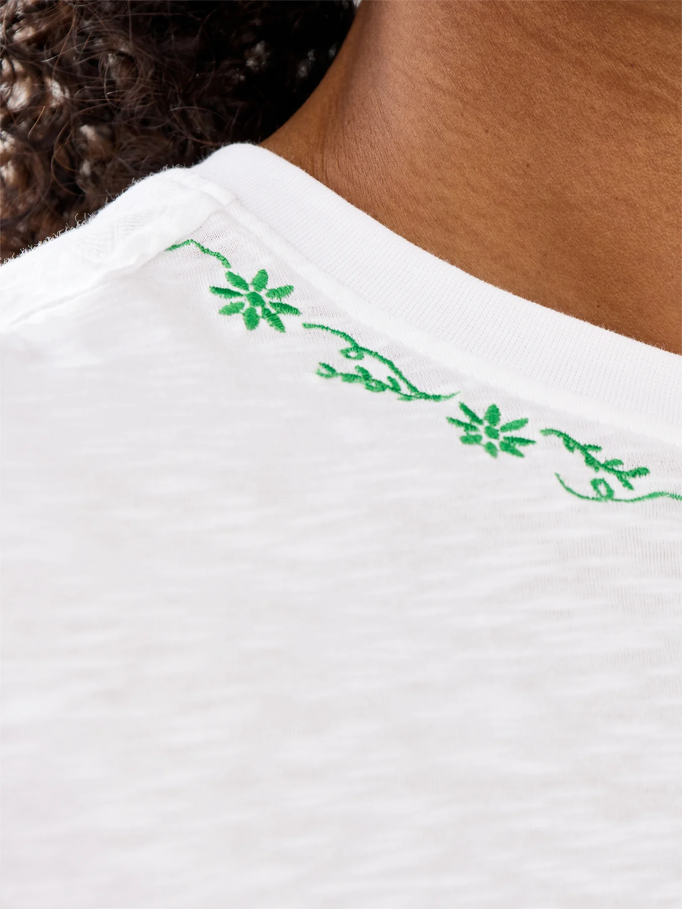 Barbour Cloverford T-Shirt - Image 3