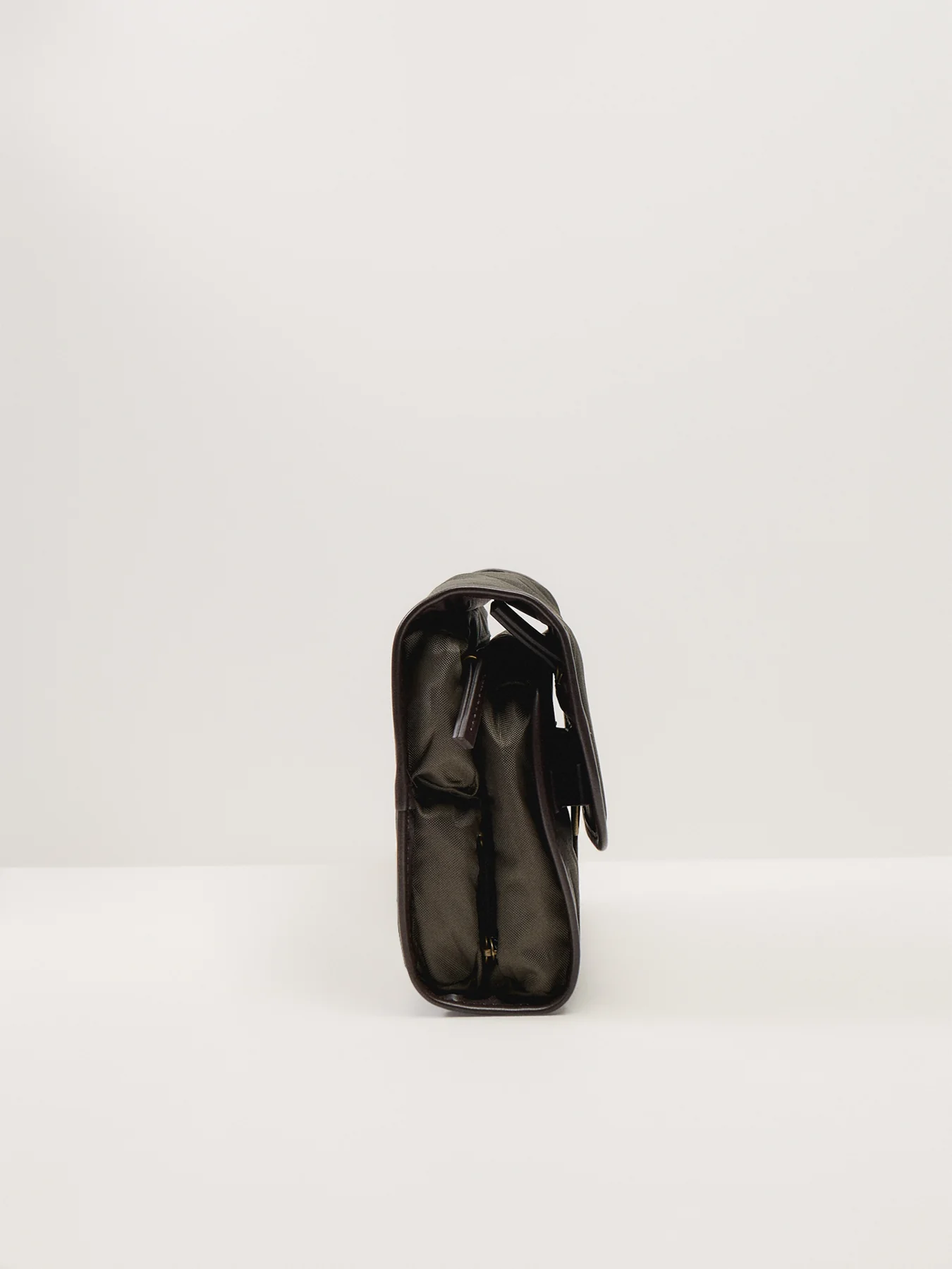 Barbour Wax Hanging Washbag Olive - Image 3