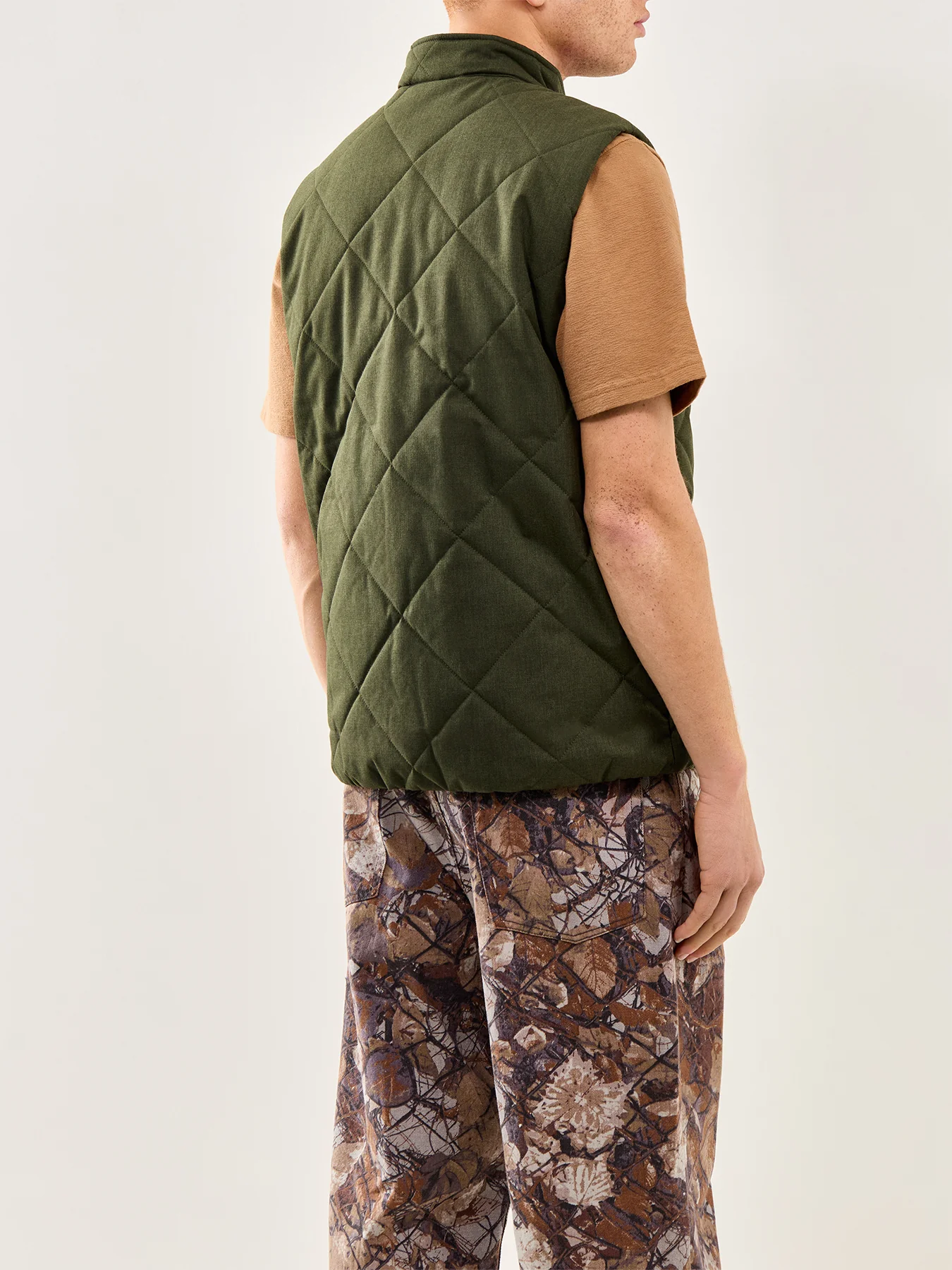 City Harrington Quilted Gilet Olive - Image 5