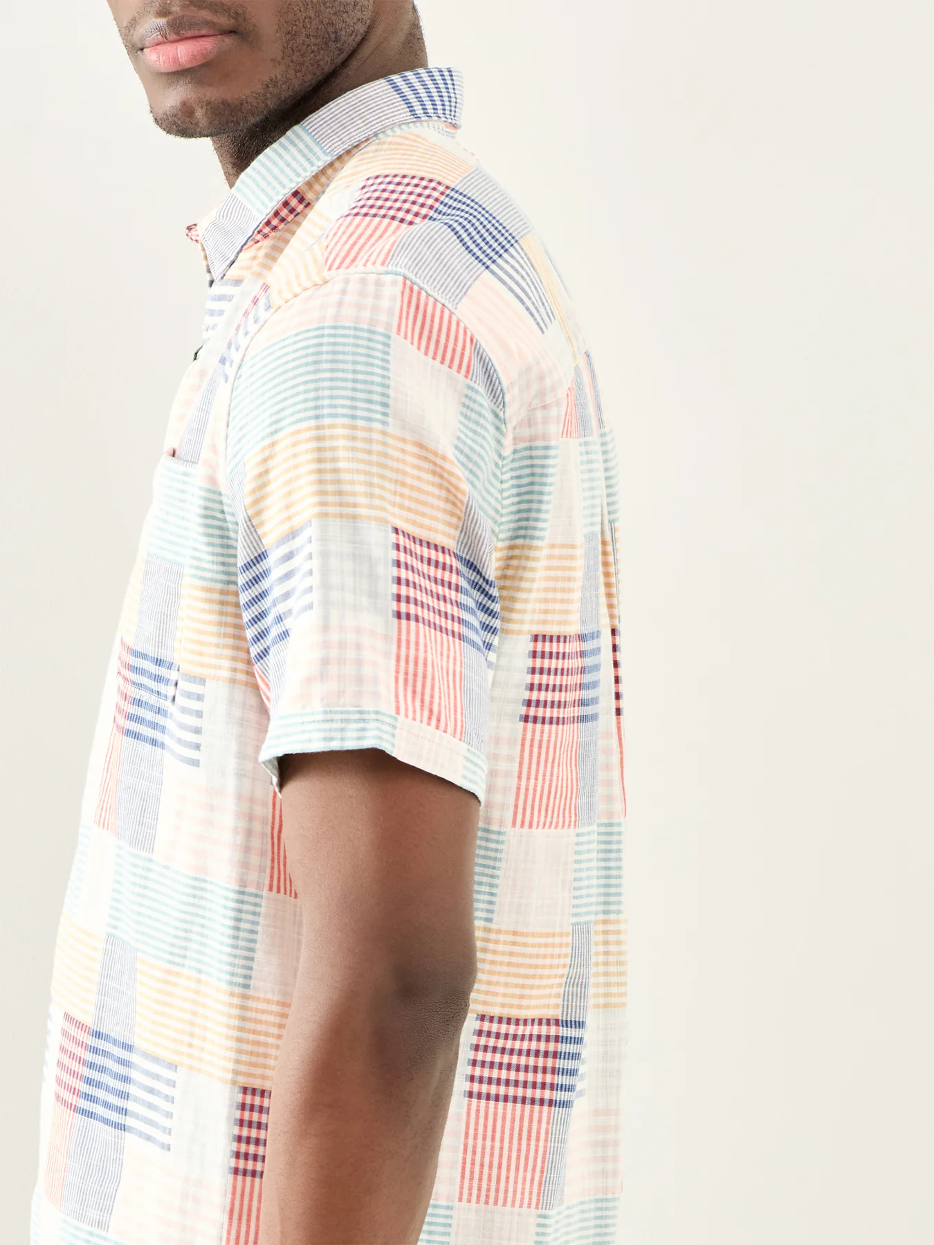 Oakshore Short Sleeve Summer Fit Shirt Red - Image 3