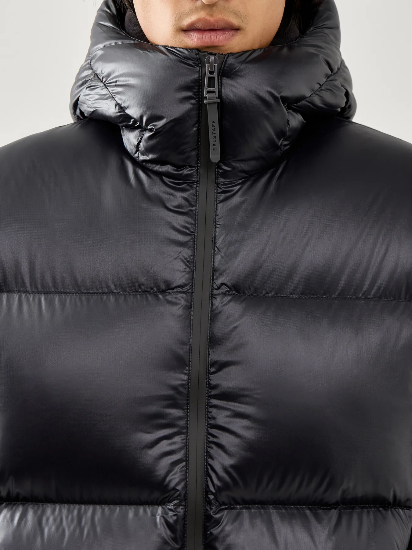 Resolve GloShort Sleeves Puffer Jacket Black - Image 3