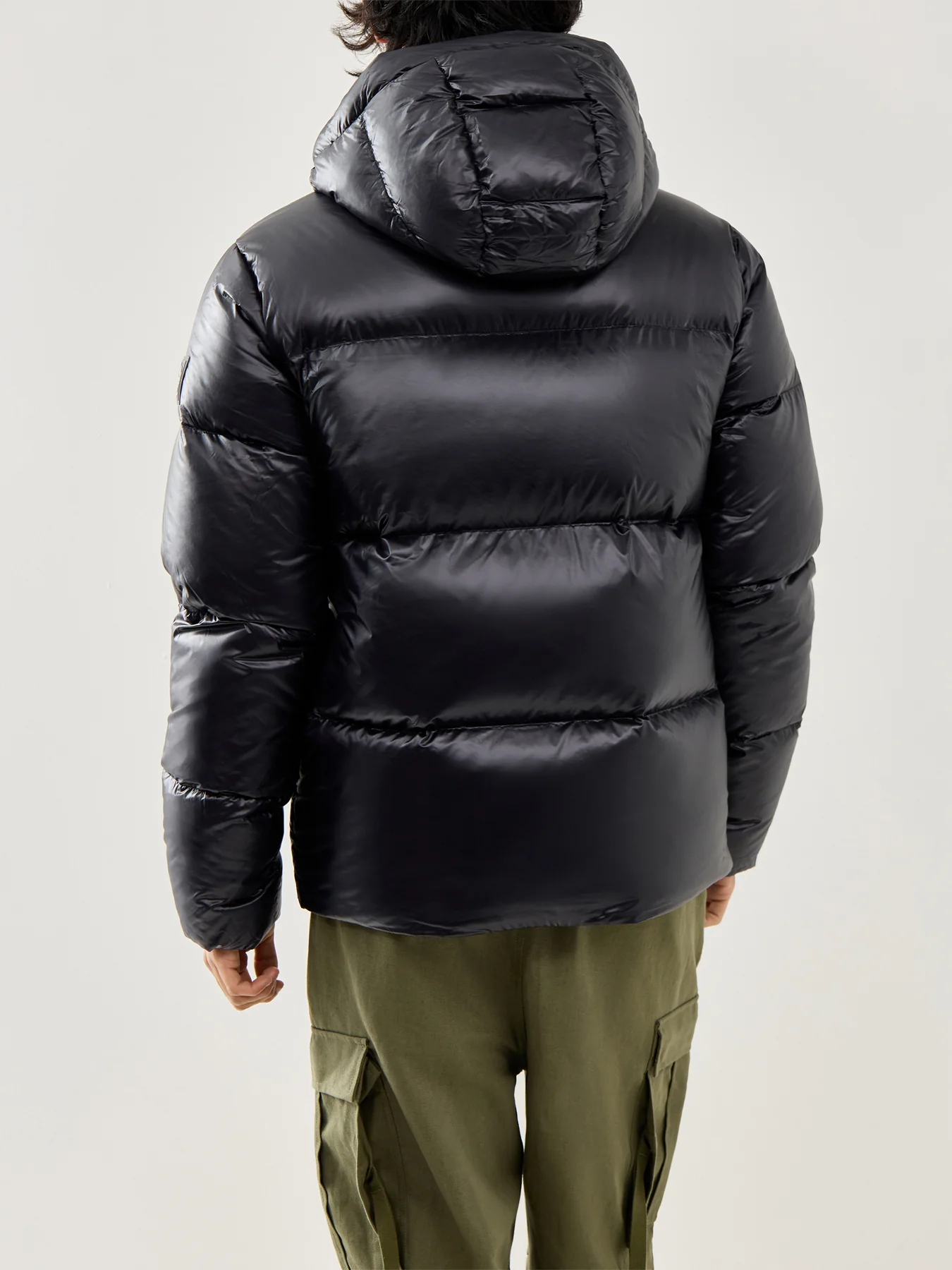 Resolve GloShort Sleeves Puffer Jacket Black - Image 5