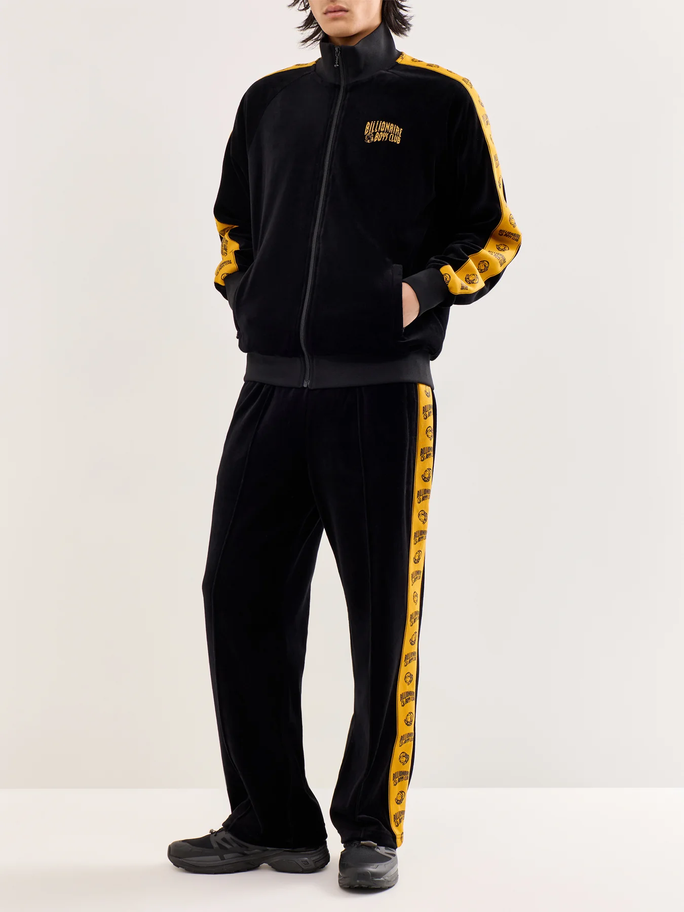 Small Arch Logo Velour Track Top Black - Image 2