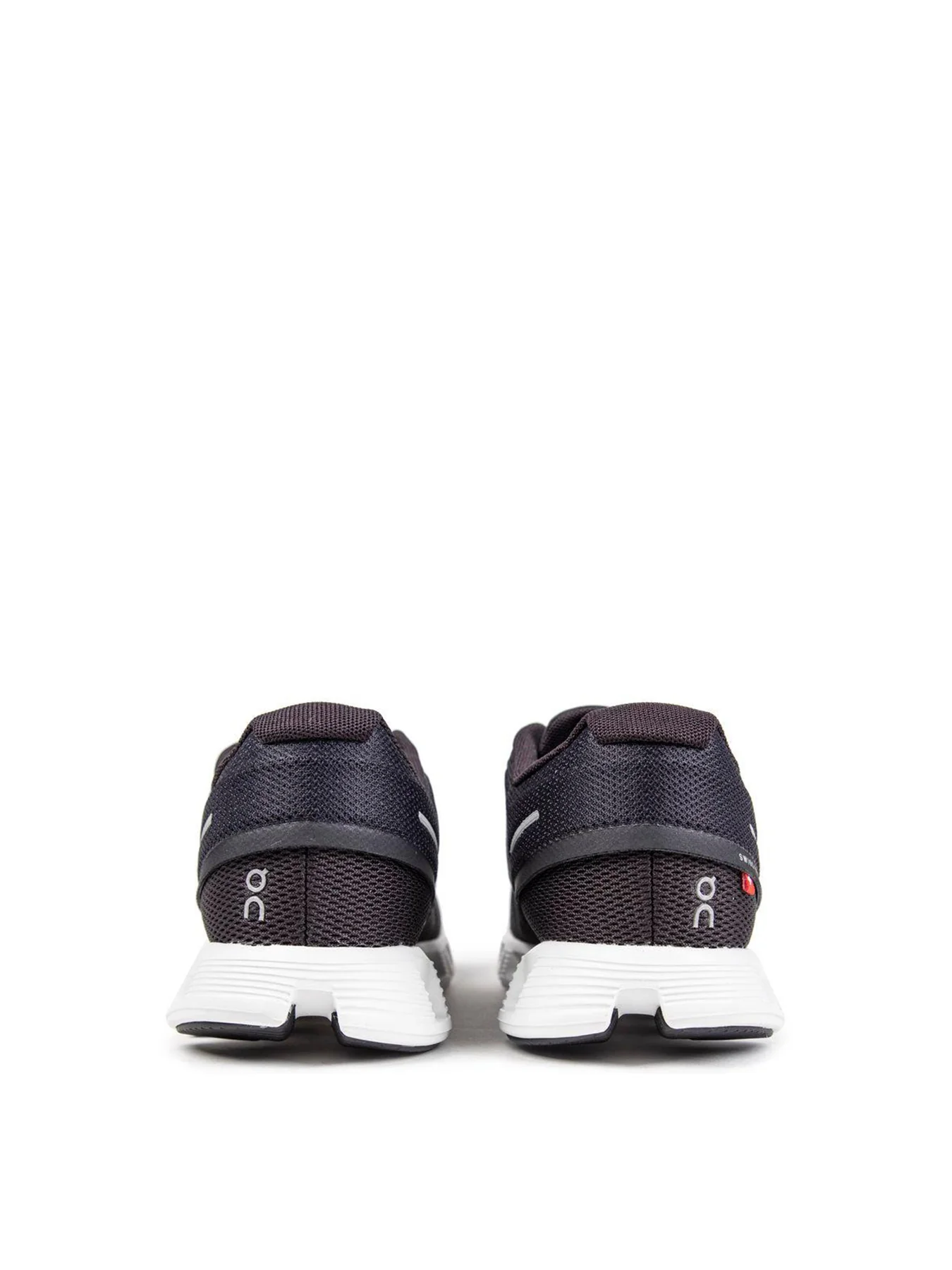 Cloud 5 Trainers Black - Image 3