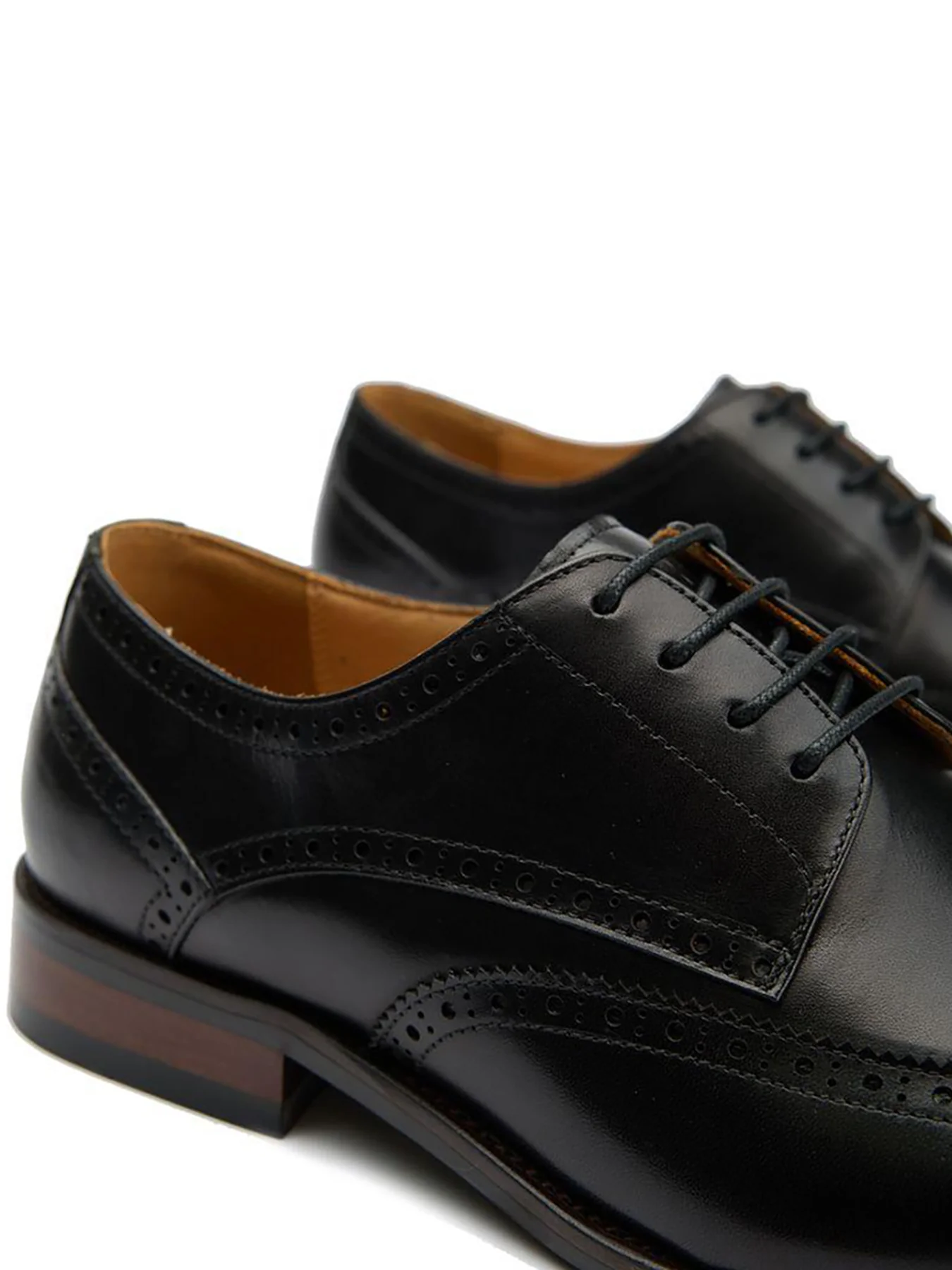 Hoggle Brogue Shoes Black - Image 4