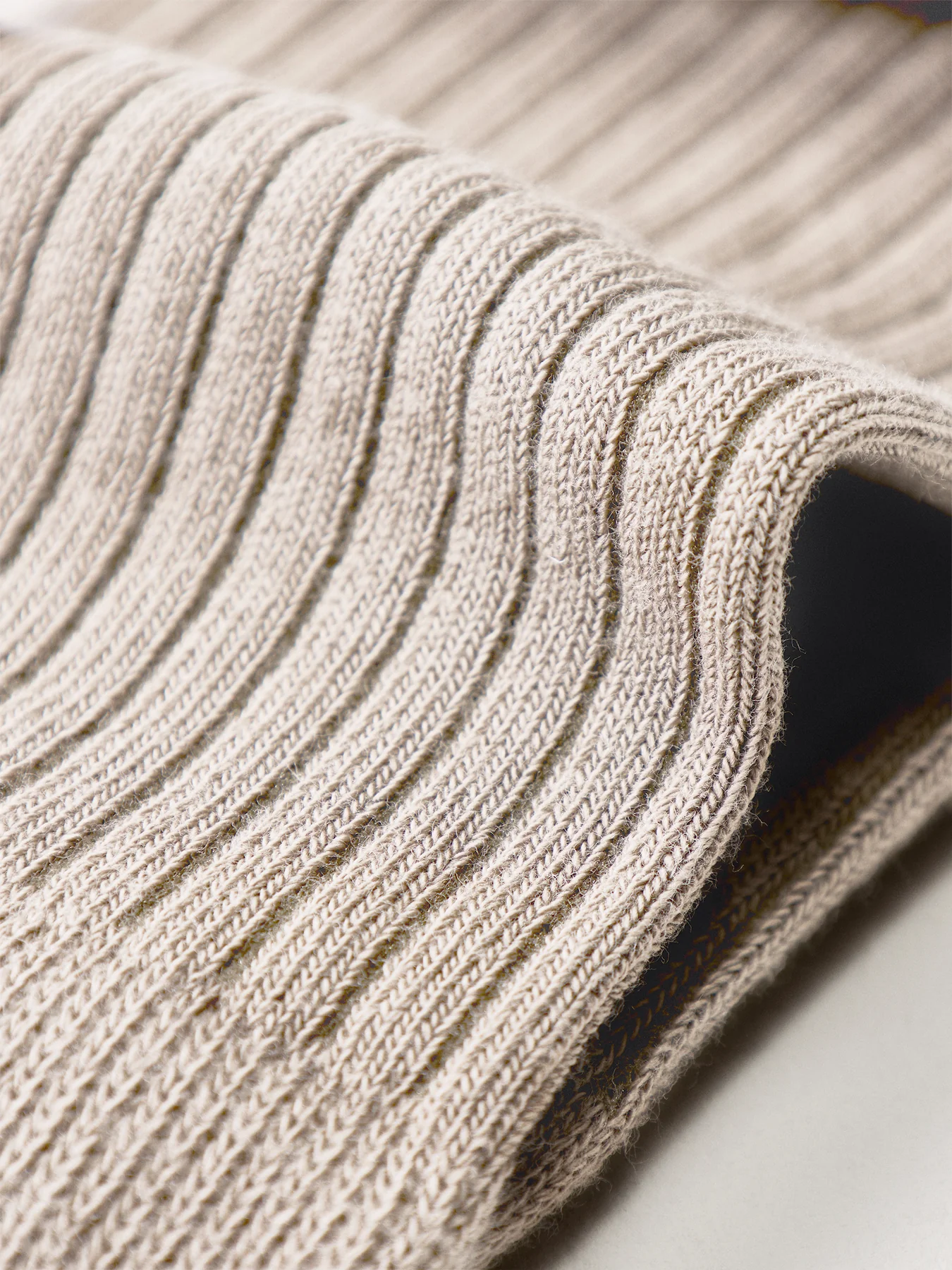 2P Light Rib Socks - Image 2