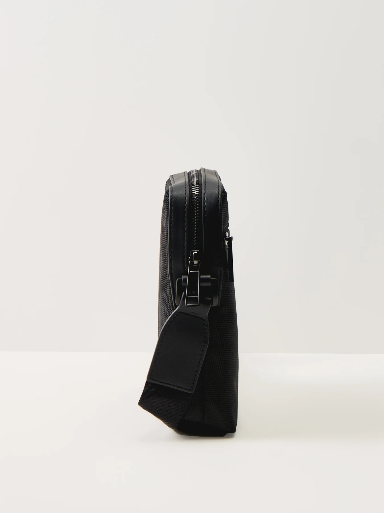 Ray Zip Wallet - Image 4