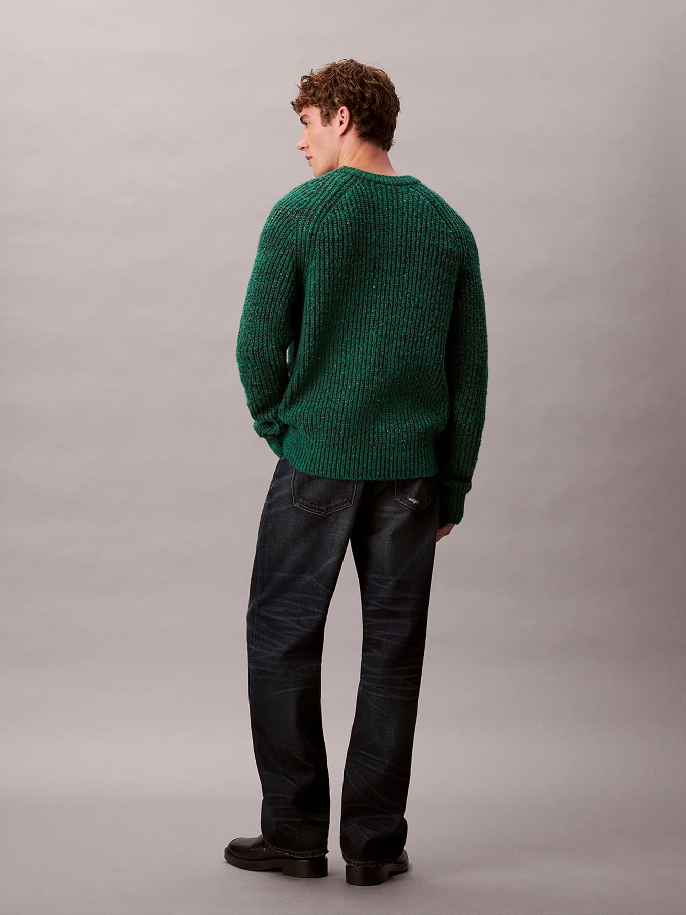Raglan Sweater Green - Image 5