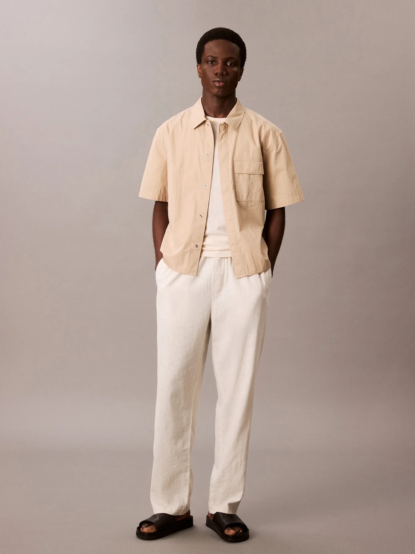 Relaxed Cotton Blend Short Sleeve Shirt - Image 4