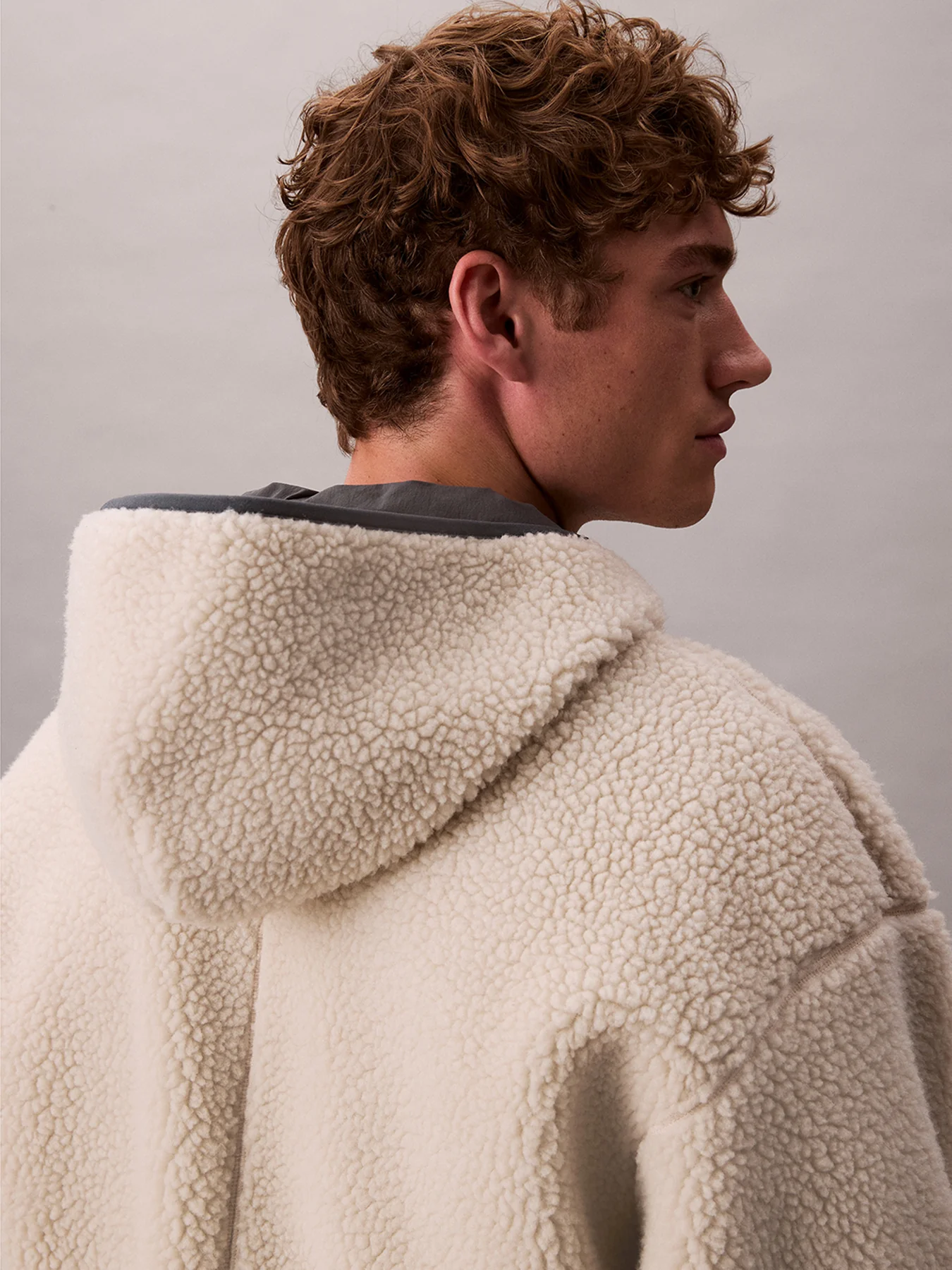 Sherpa Zip Hoodie White - Image 5