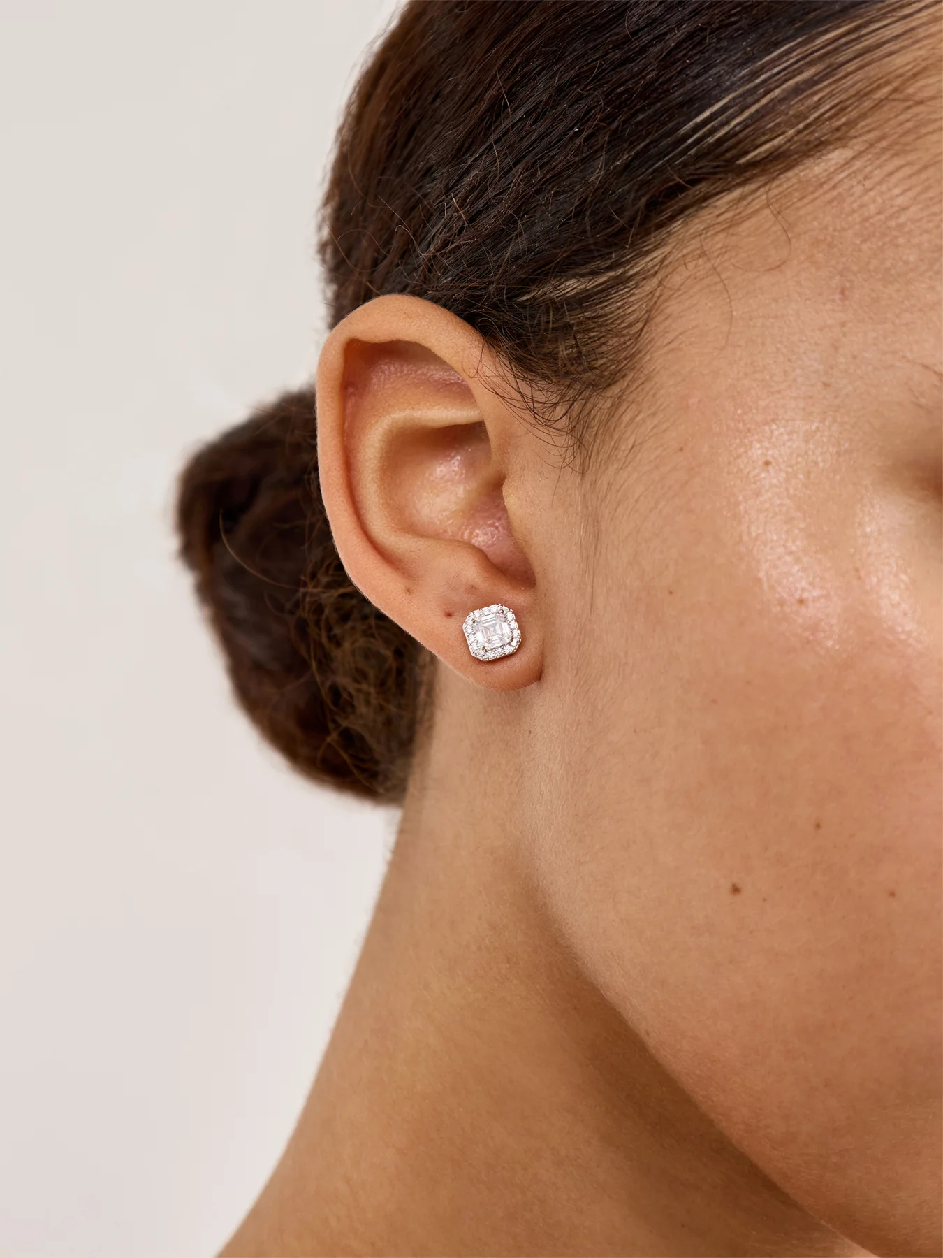 Misha Stud Earrings Silver - Image 2