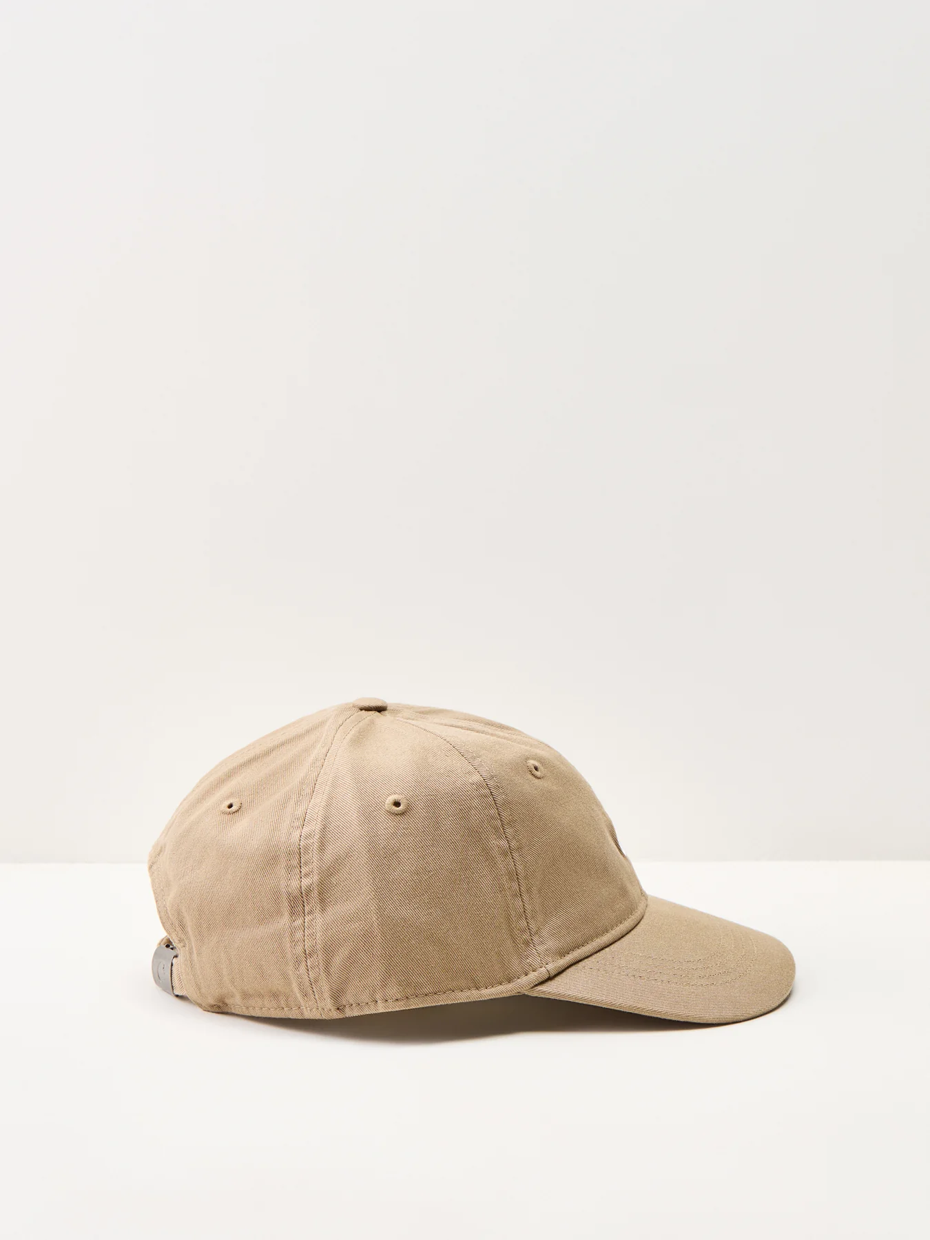 Madison Logo Cap Leather / White - Image 2