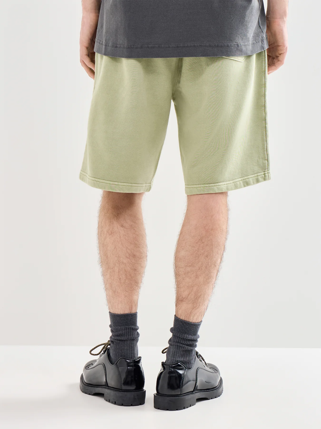 Nelson Sweat Shorts Green - Image 5