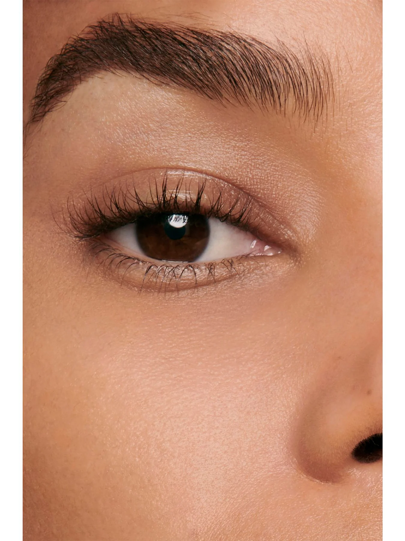 Les Beiges Serum Concealer - Image 31