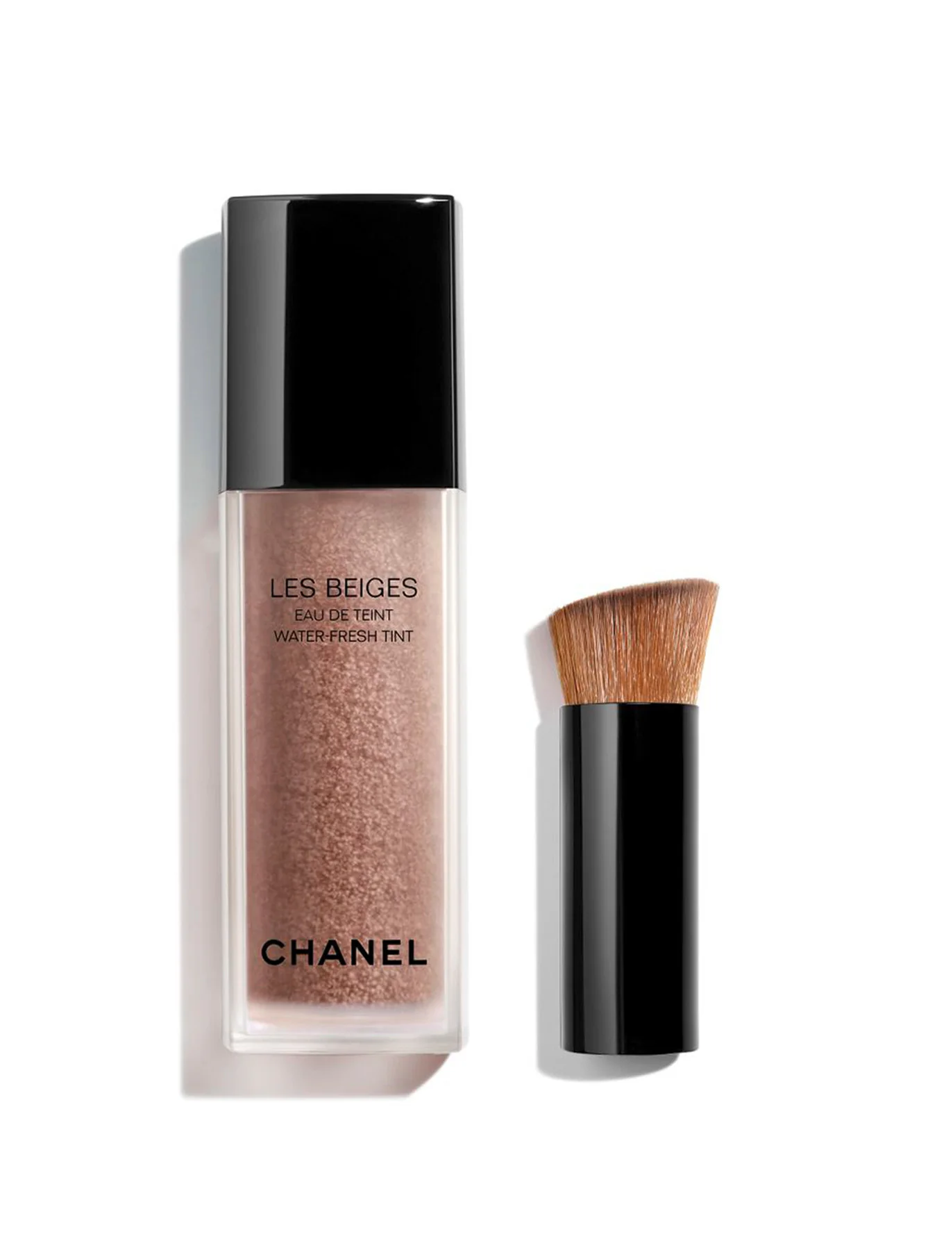 Les Beiges Healthy Glow Eau De Teint Foundation 30ml