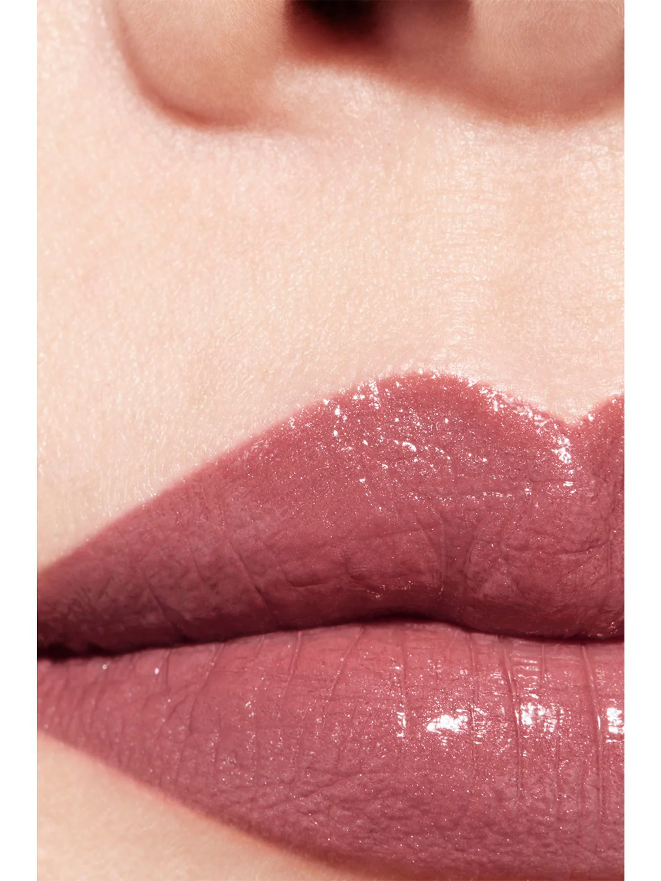 Rouge Coco Baume Hydrating Lip Balm - Image 75