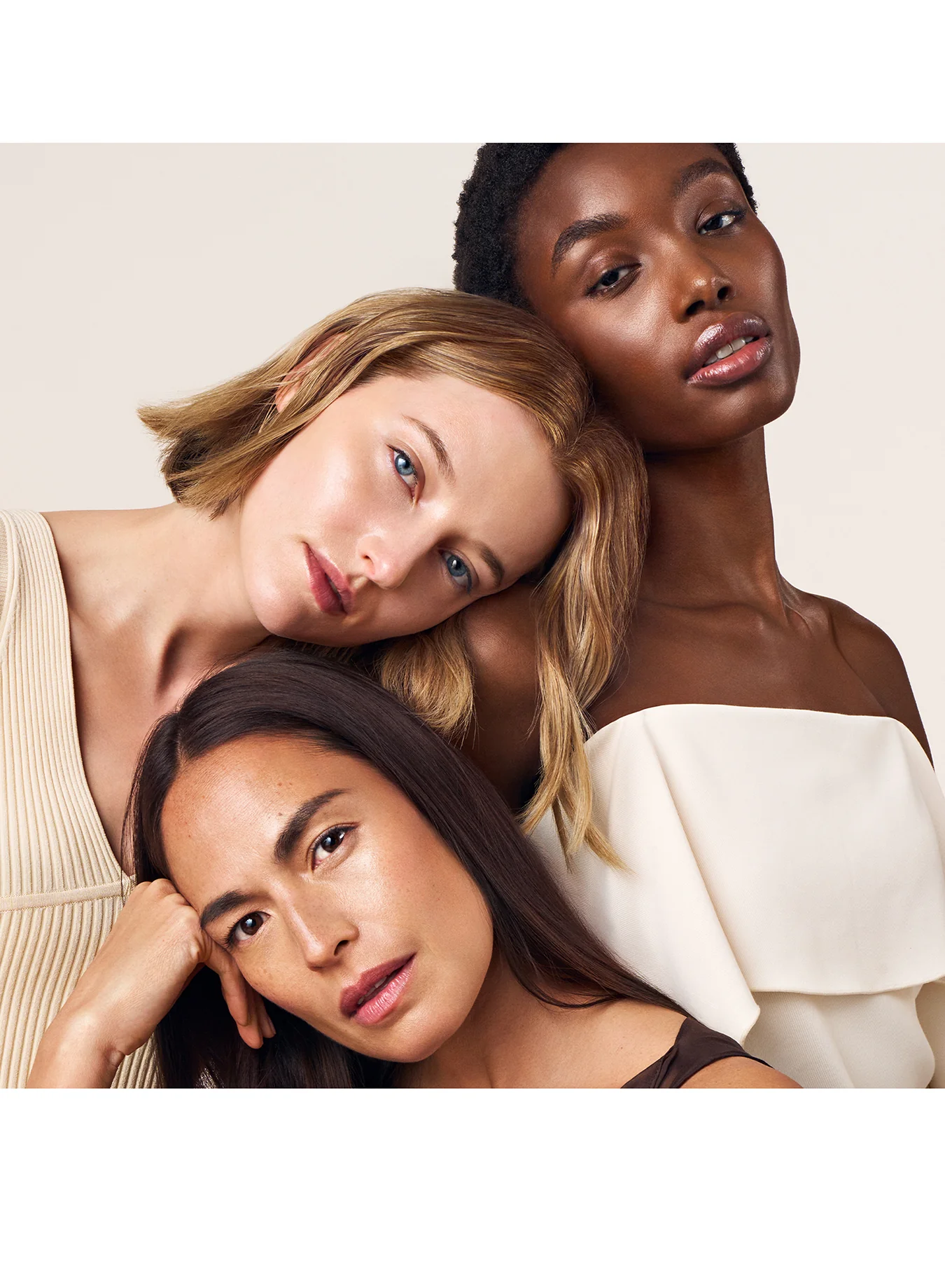 Future Skin Oil-Free Foundation - Image 58