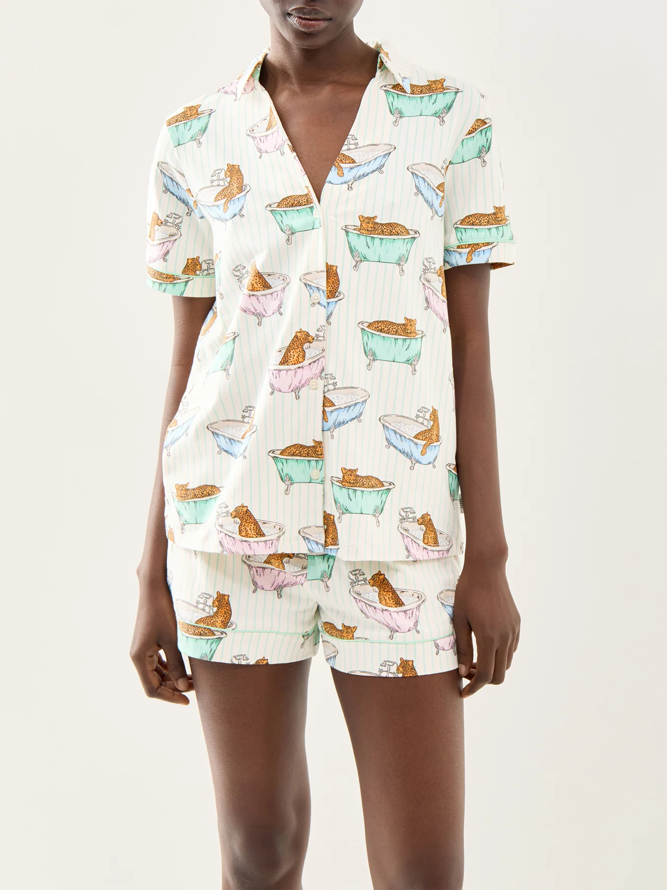 Bathtime Leopards V Neck Button Up Short PJ Set Green - Image 2