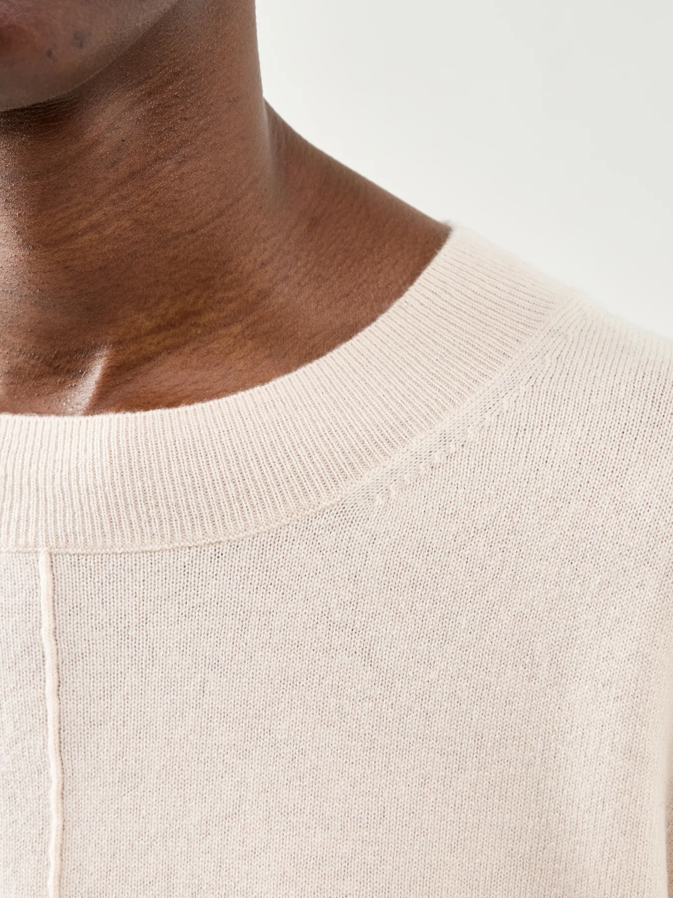 Wide Slouchy Jumper Cream - Image 3