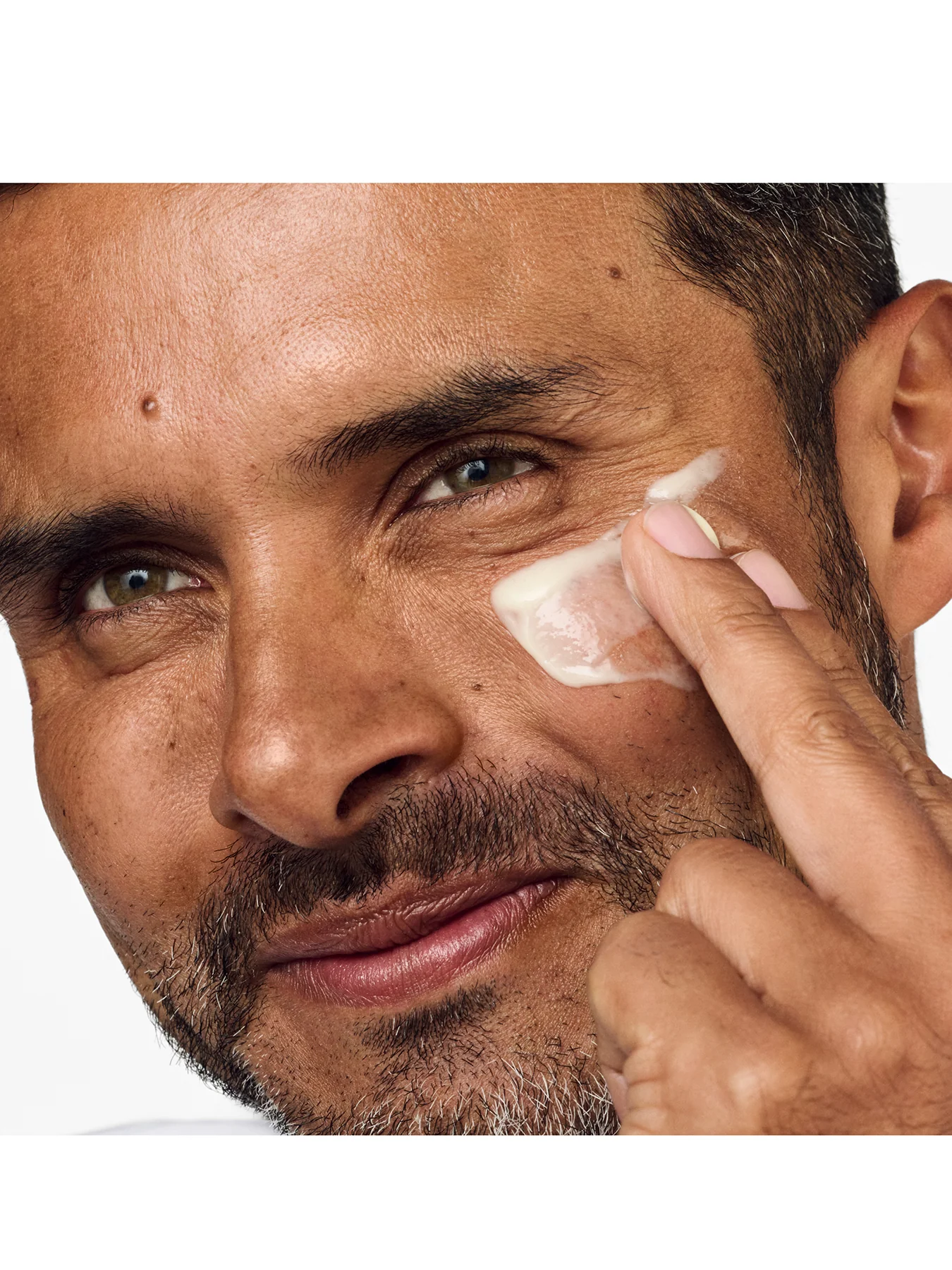 Clinique For Men Daily Age Repair Skincare Set - Image 2