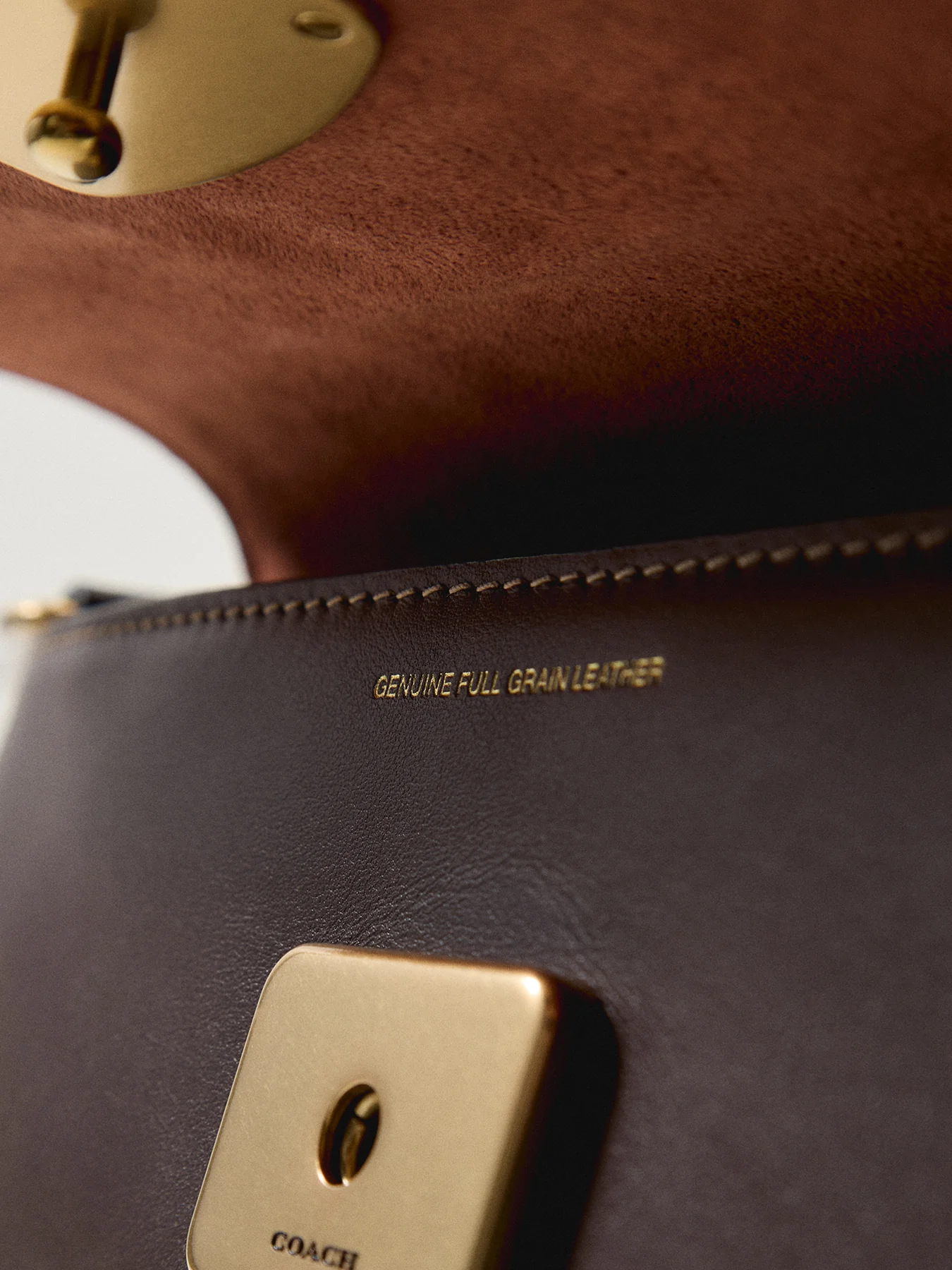 Refined Calf Leather Jet Shoulder Bag Maple - Image 5