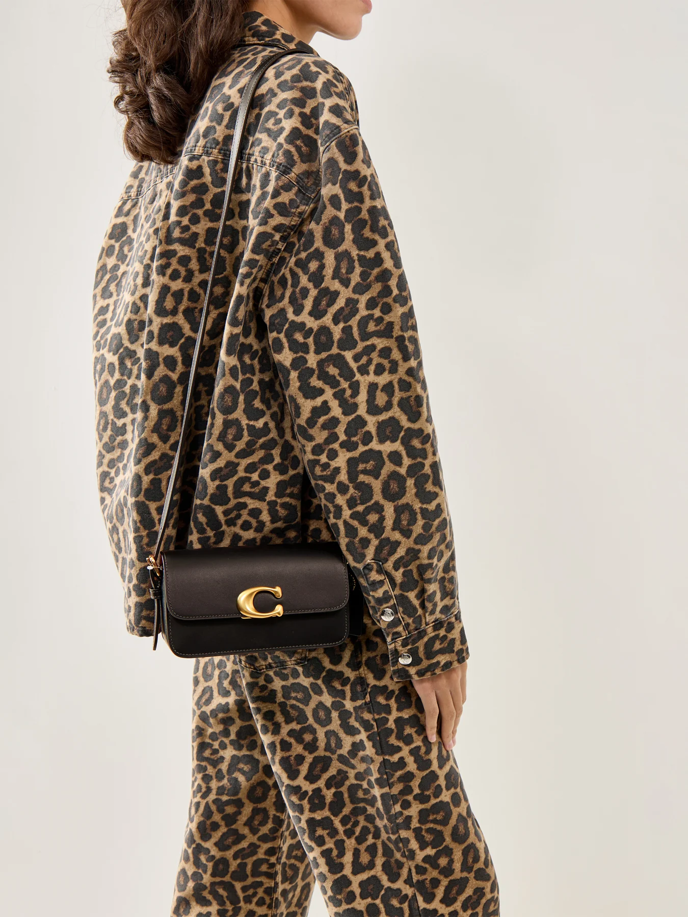 Refined Calf Leather Zoe Shoulder Bag Black - Image 2