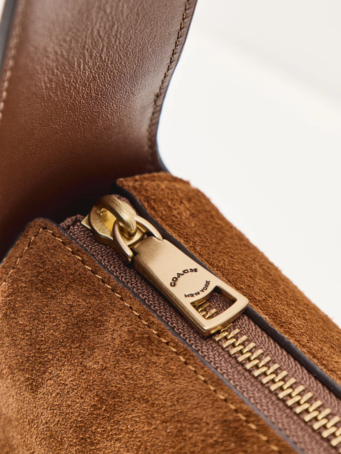 Suede Lola Shoulder Bag Tan - Image 5