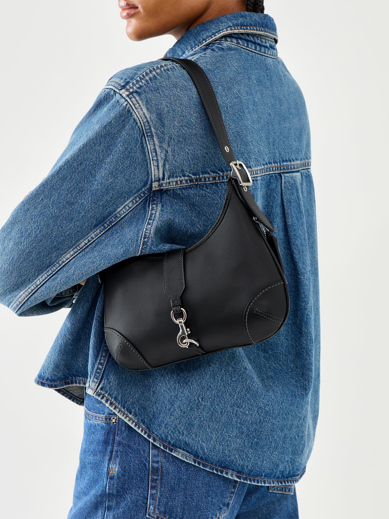 The Coach Originals Hamptons Leather Hobo Black - Image 2