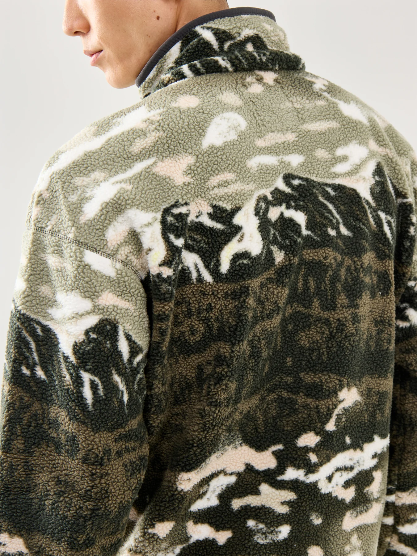 Helvetia II Printed Half-Safari Sweatshirts Sisters - Image 3