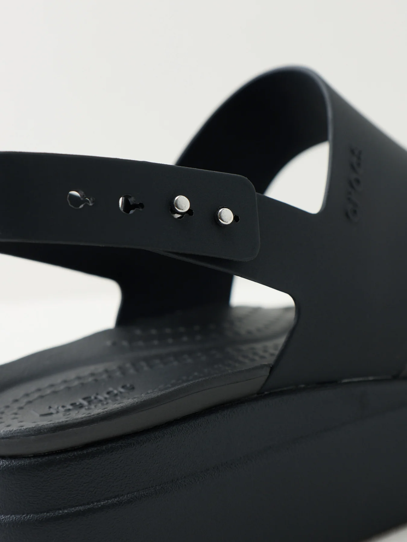 Brooklyn Low Wedge Sandals - Image 3