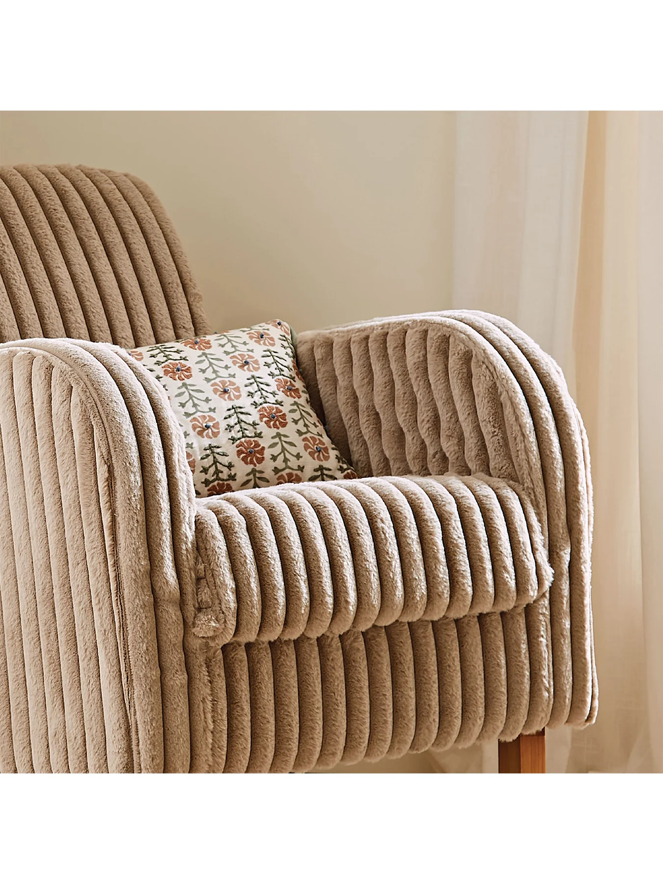Etta Nursing Chair Faux Fur Mink - Image 4