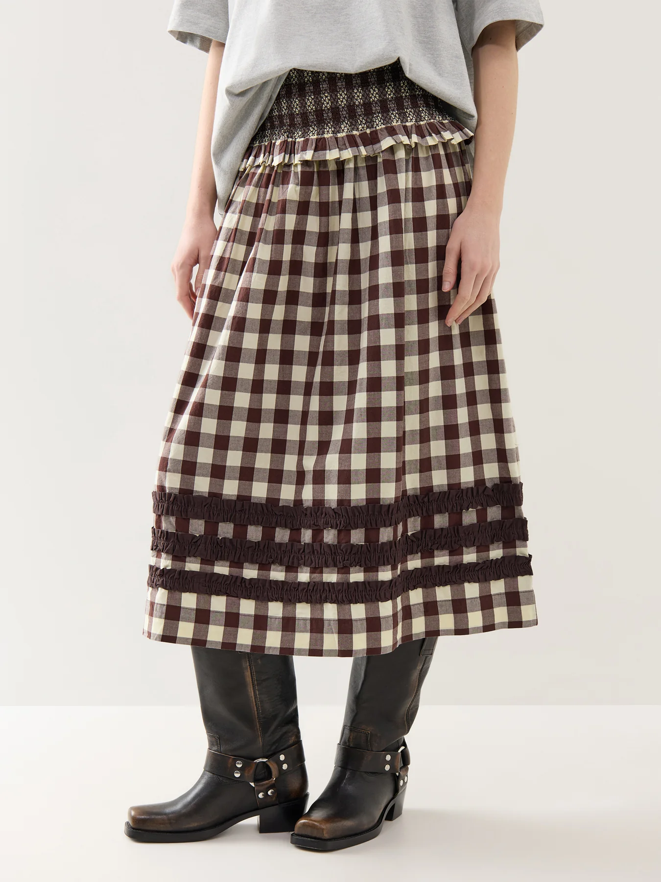 Ava Ruffle Midi Skirt Black - Image 4