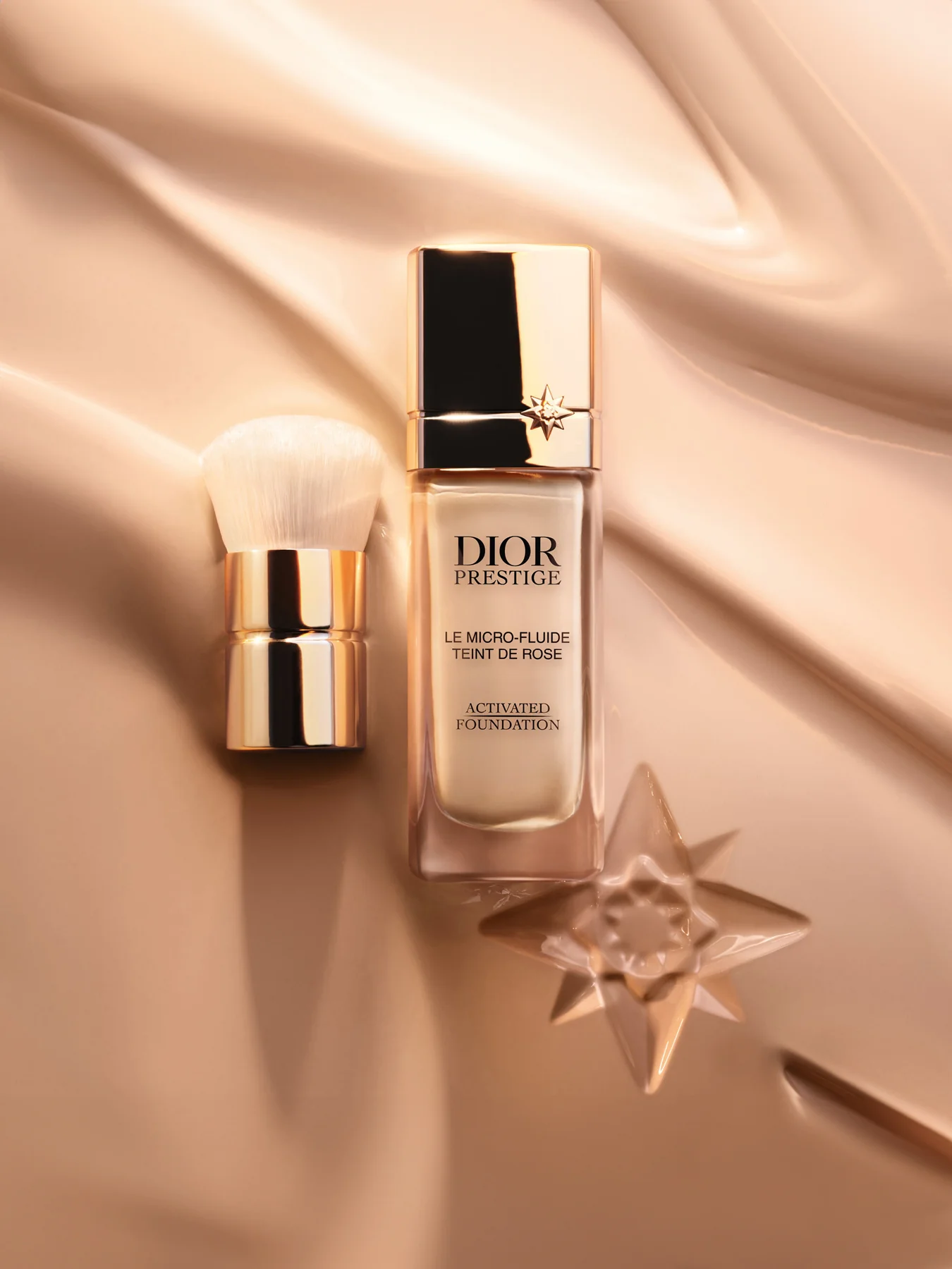 Dior Prestige Le Micro Fluide Teint de Rose Micro Nutritive Foundation - Image 36