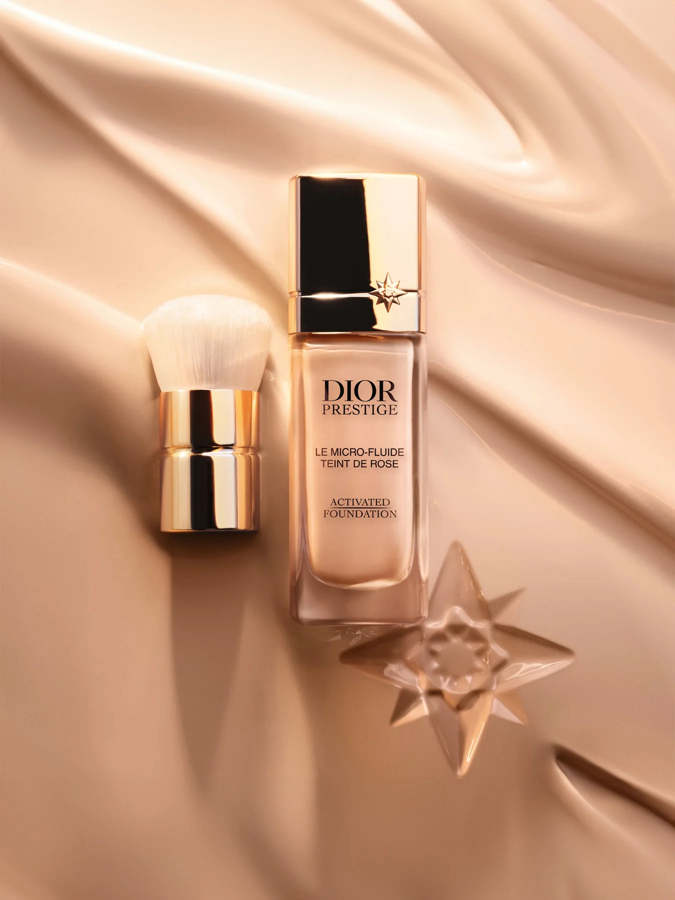 Dior Prestige Le Micro Fluide Teint de Rose Micro Nutritive Foundation - Image 5