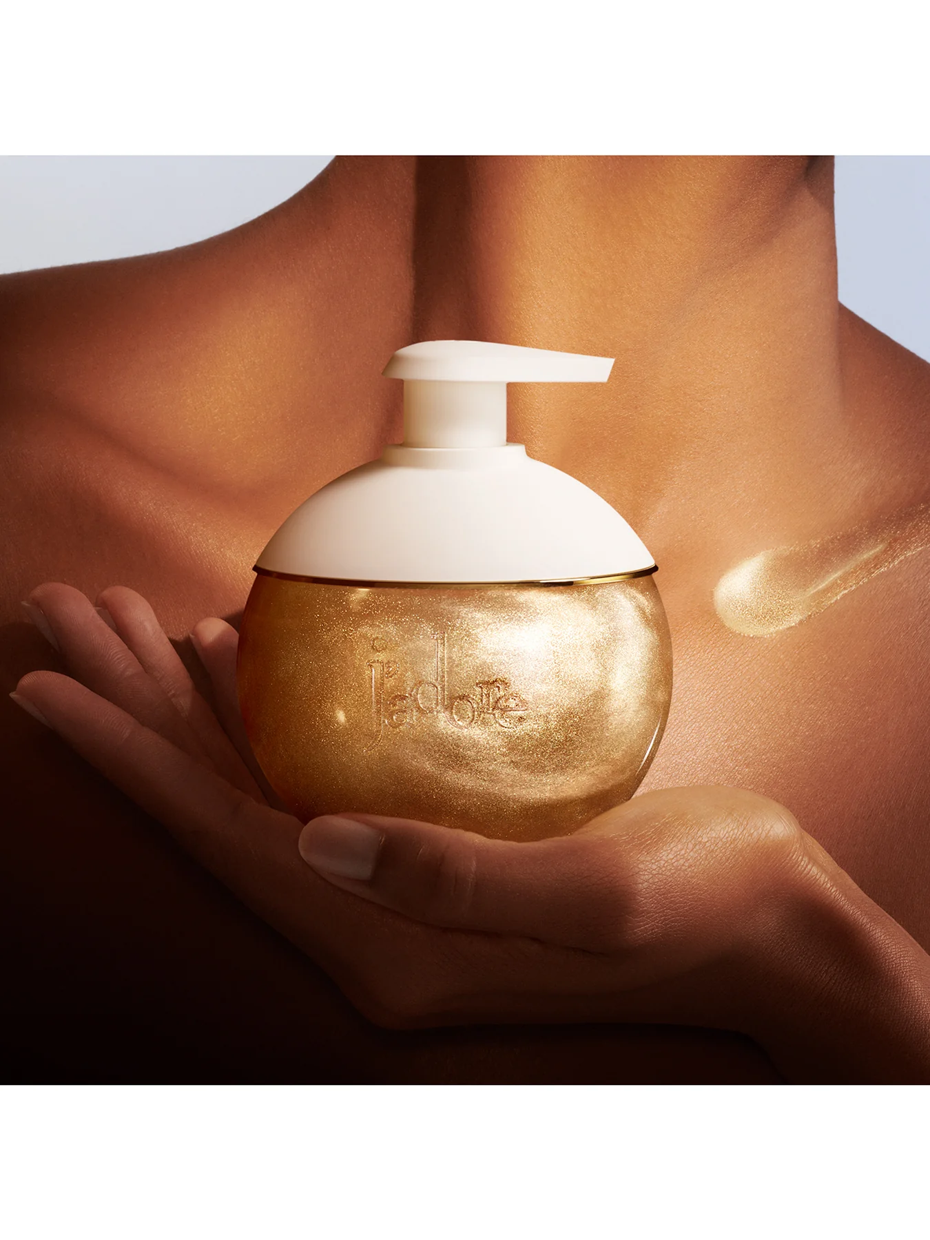 J’adore Les Adorables Shimmering Body Oil - Image 3