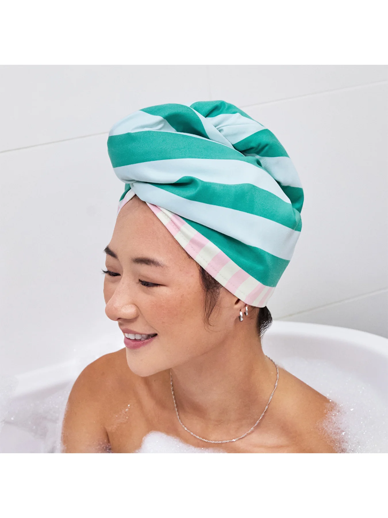 Suede Hair Wrap Green - Image 3