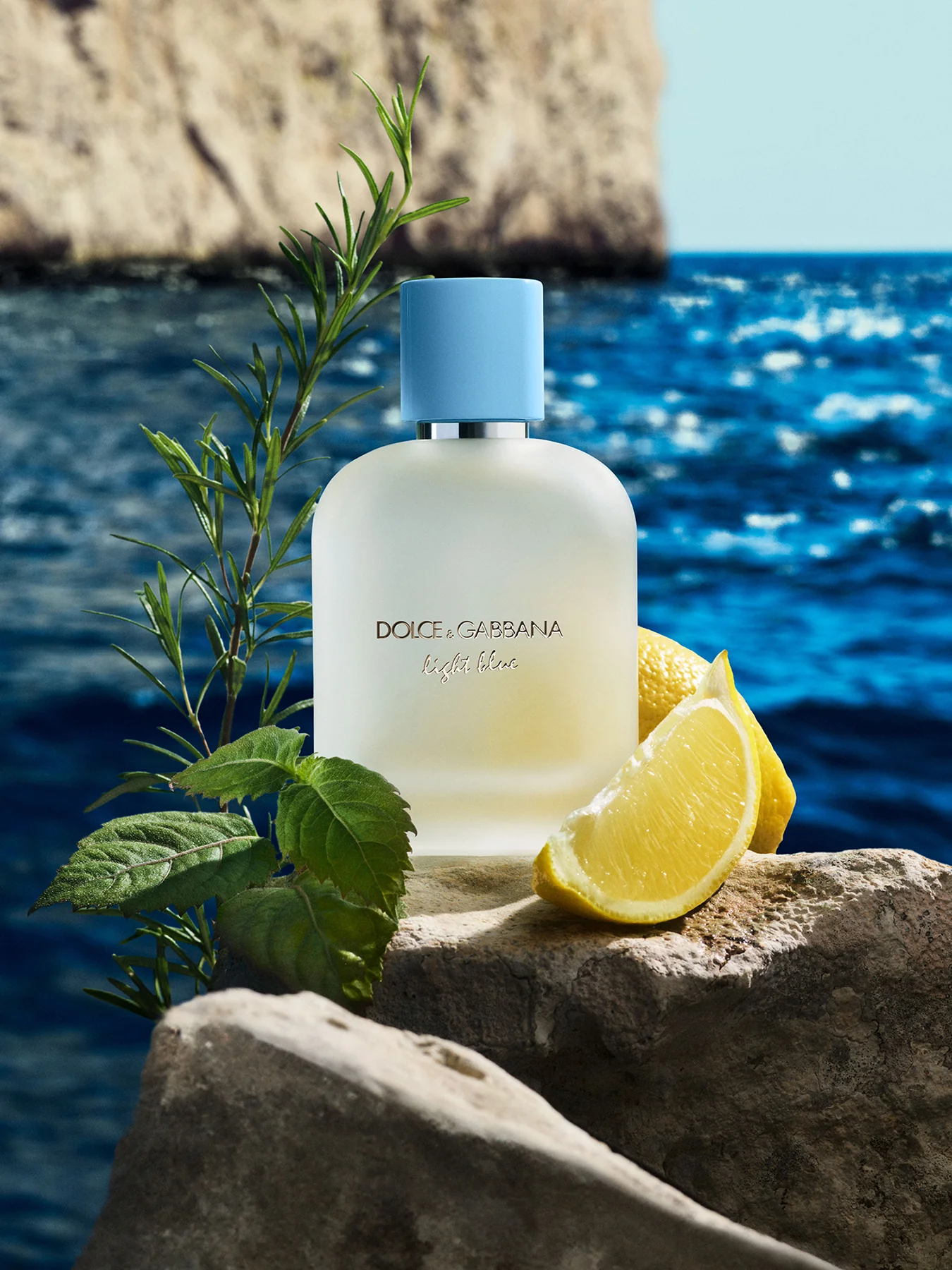 Light Blue Pour Homme Eau de Toilette 200 ml - Image 2