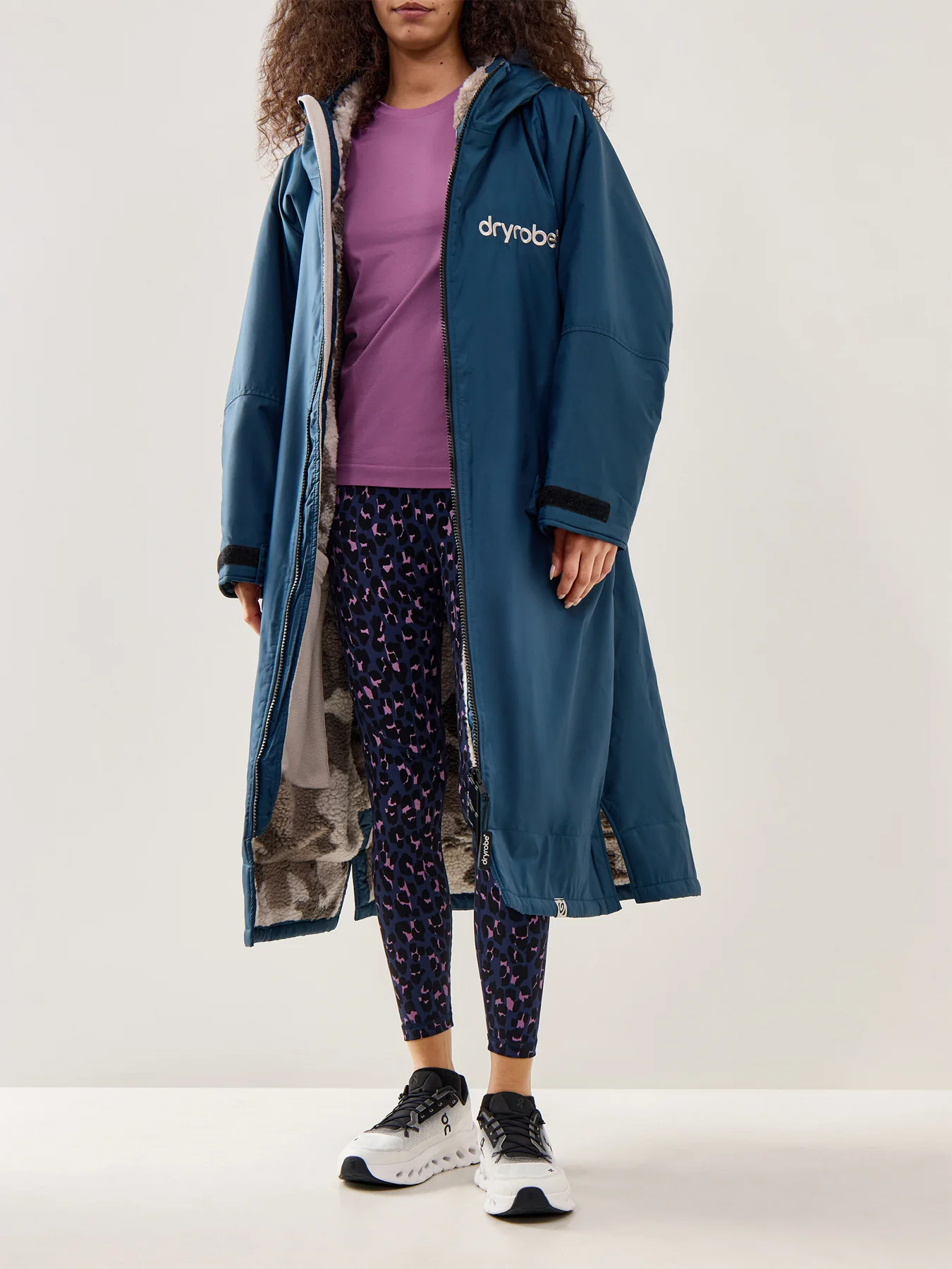Advance Long Sleeve Changing Robe Blue - Image 2