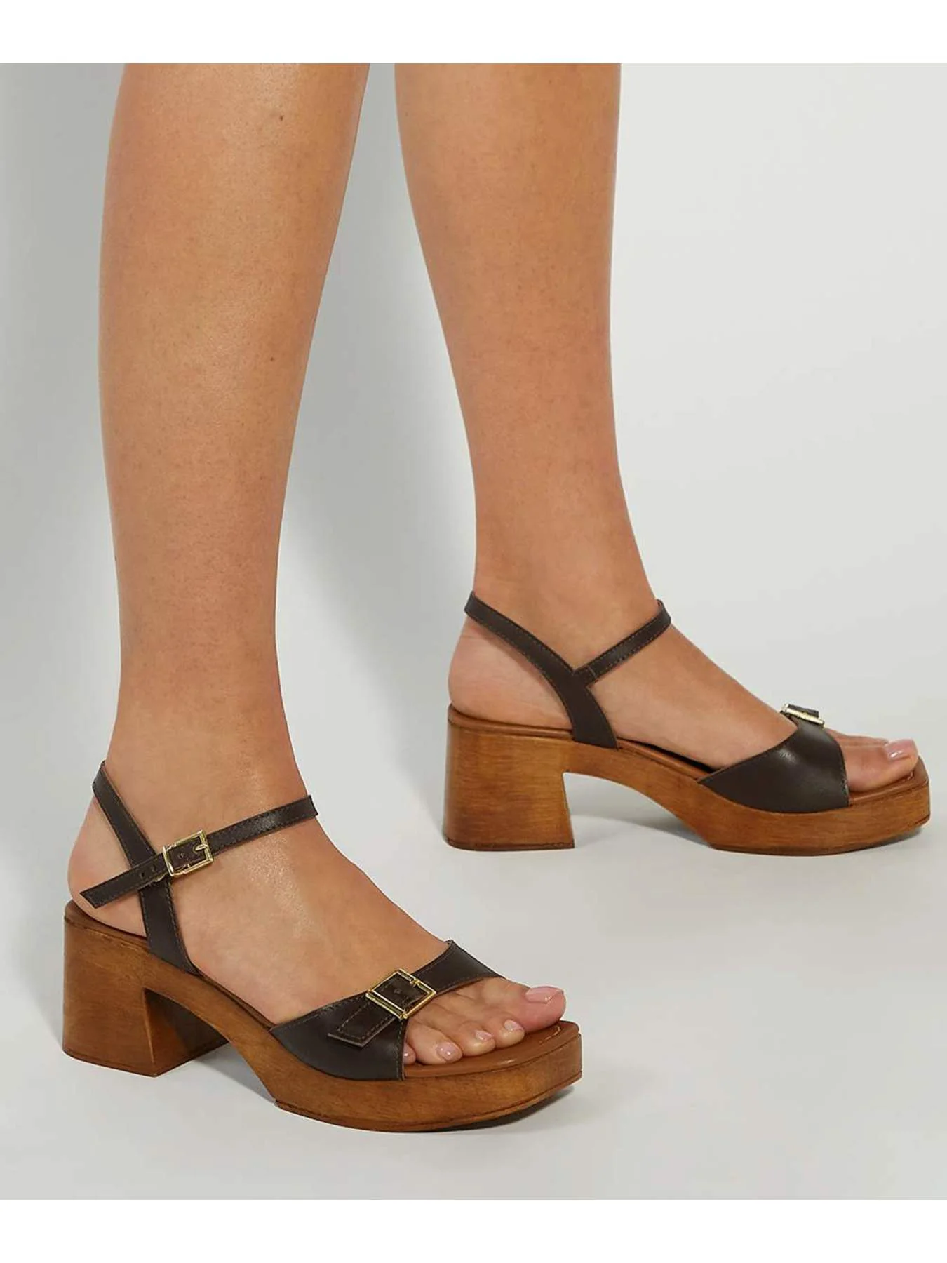 Jeane Shoes Brown - Image 3